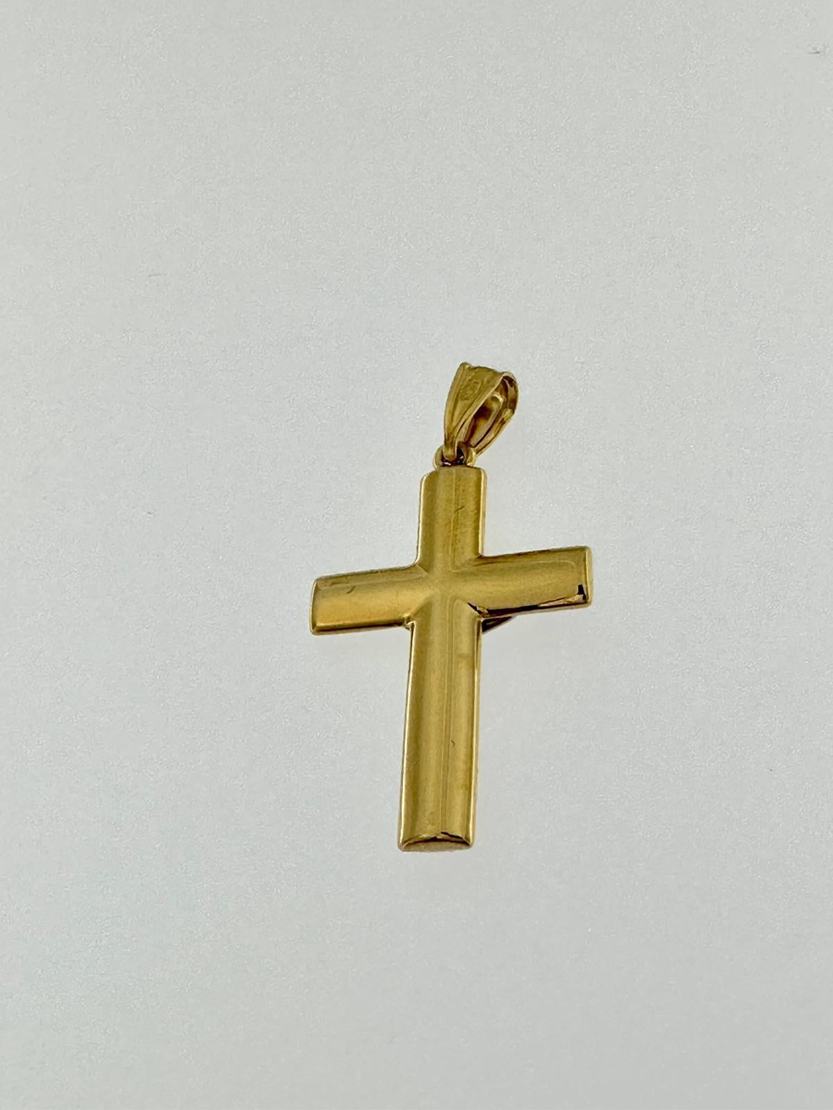 Italian Modern-Contemporary 18 Karat Yellow and White Gold Crucifix For Sale 1