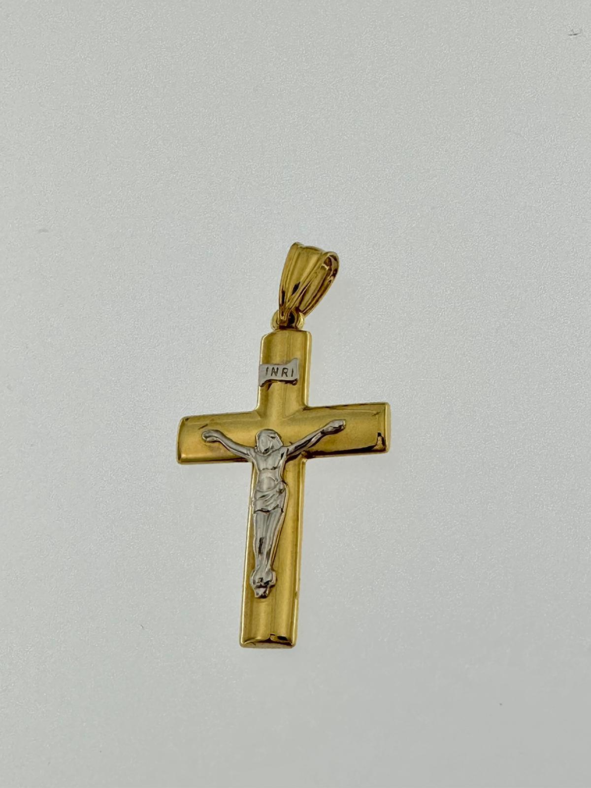 Italian Modern-Contemporary 18 Karat Yellow and White Gold Crucifix For Sale 2