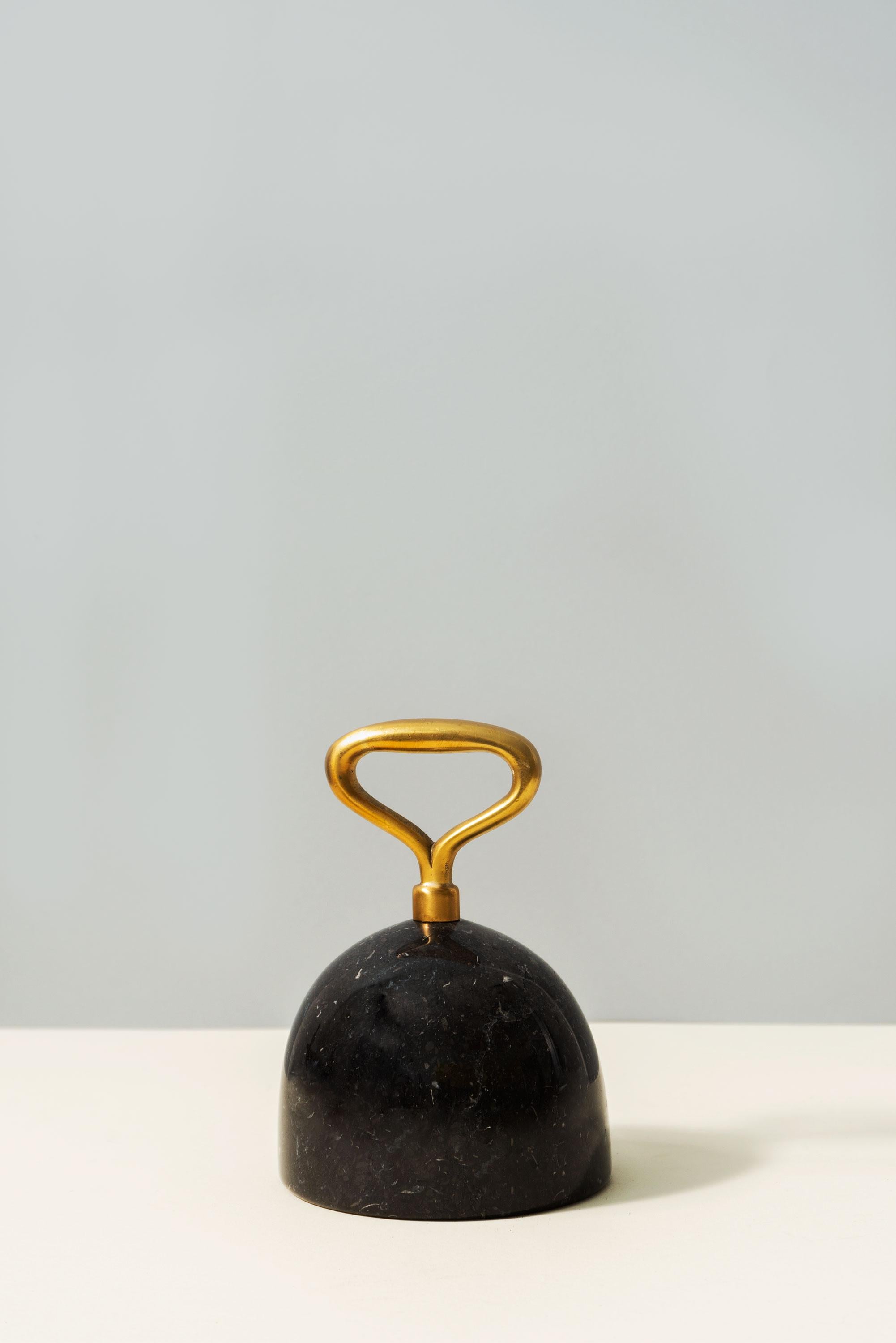 Brass Italian modern contemporary doorstop or decorative object in marble For Sale