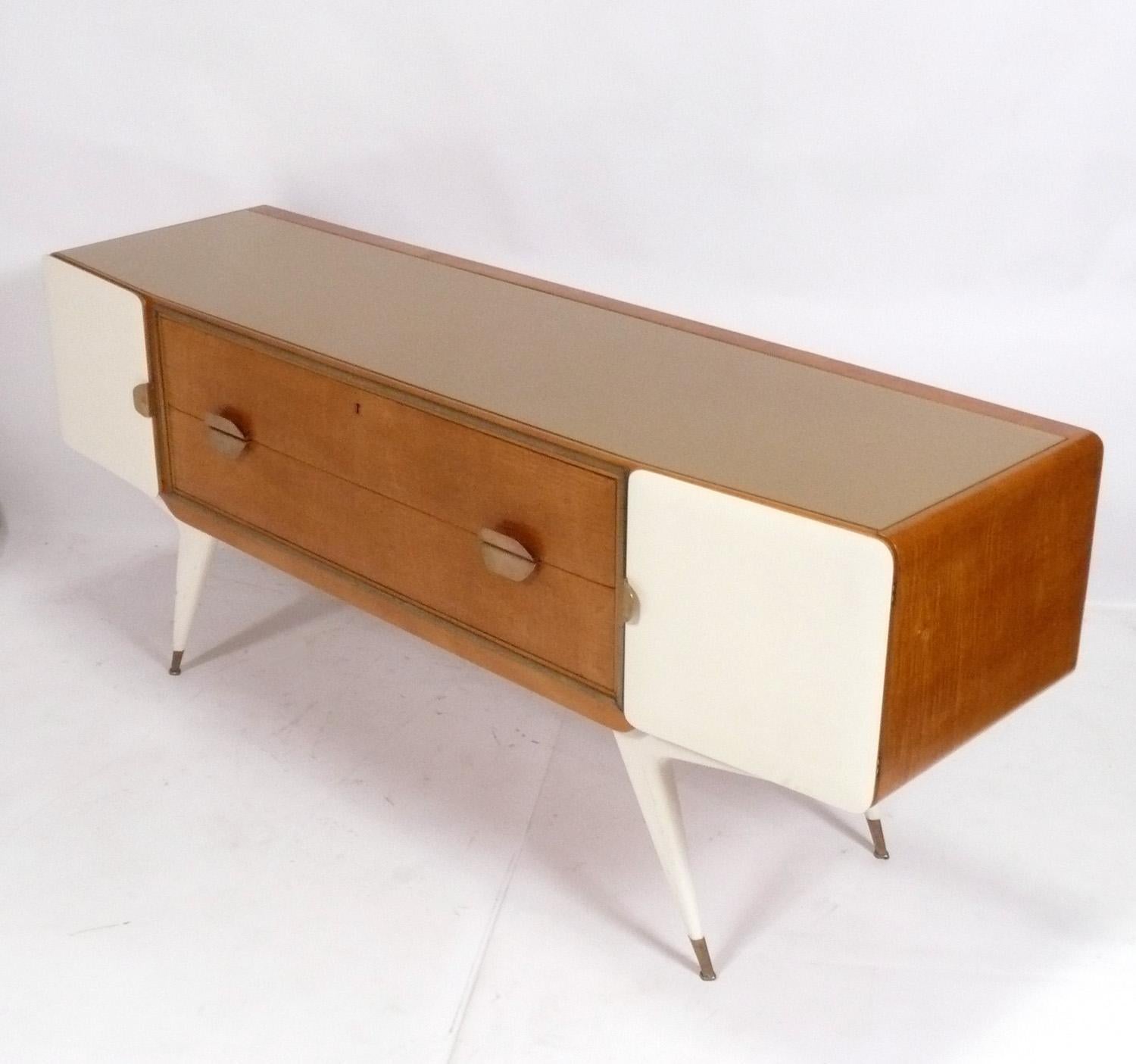 Italienische Modern Credenza im Stil von Gio Ponti circa 1950er Jahre 70