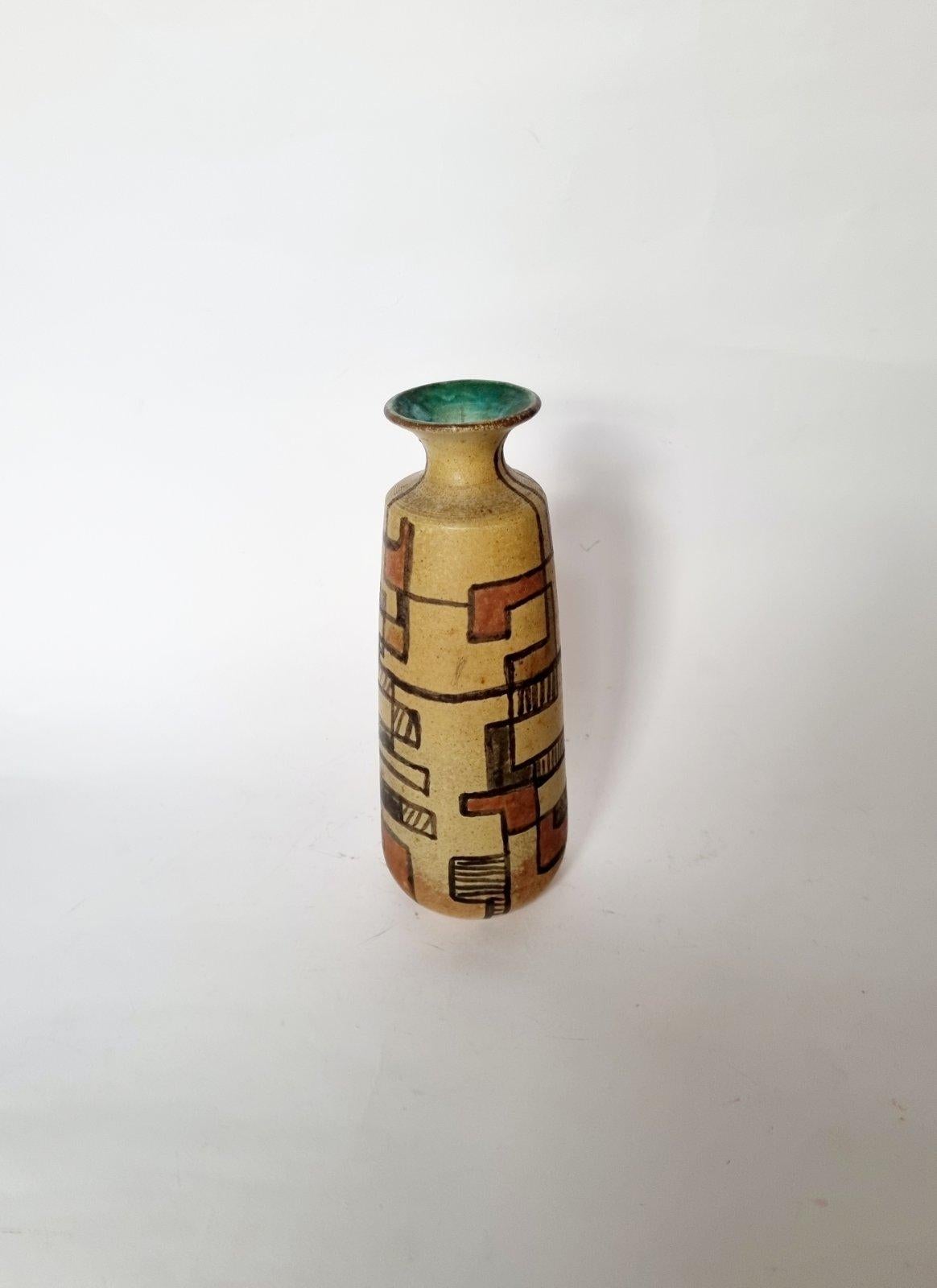 Italian Modern Cubisem Style Vase by Ceramice Biancoli, Italy 60s in vendita 3