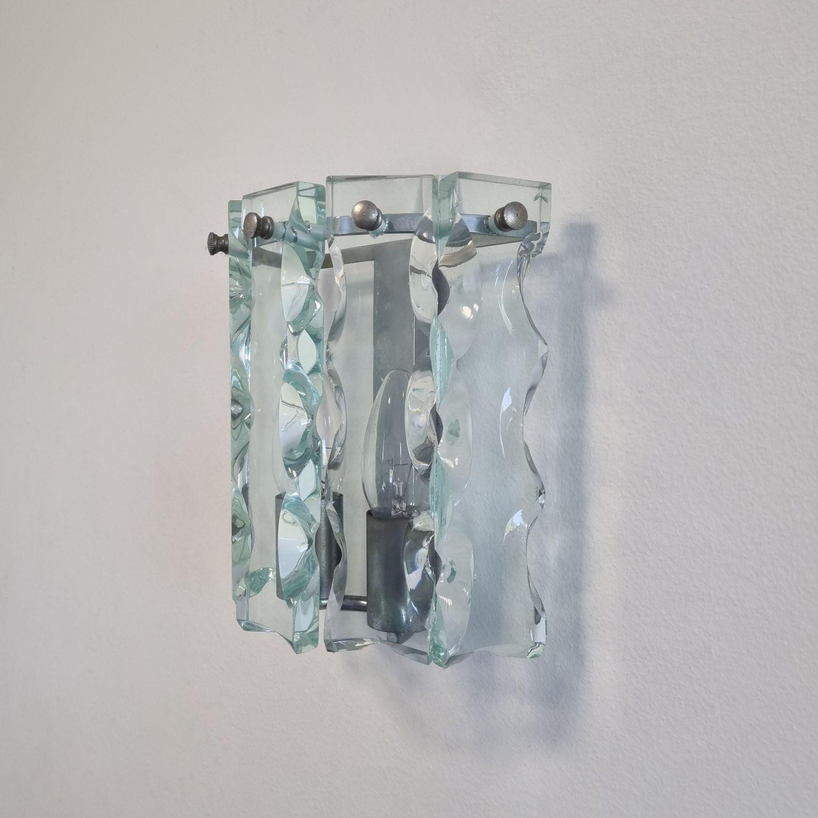 Italienische Modern Cut Glass Sconces von Zero Quattro, Italien, 70er Jahre (Metall) im Angebot