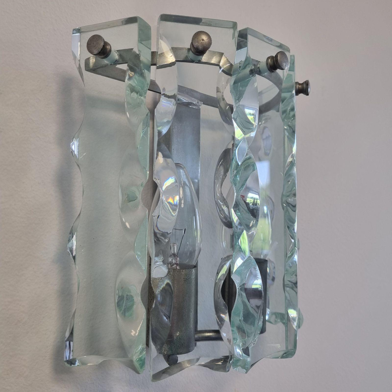 Italienische Modern Cut Glass Sconces von Zero Quattro, Italien, 70er Jahre im Angebot 1