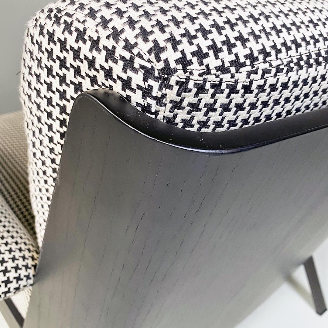 Italian modern Daiki armchair by Marcio Kogan and Studio MK27 for Minotti 2020s  For Sale 6