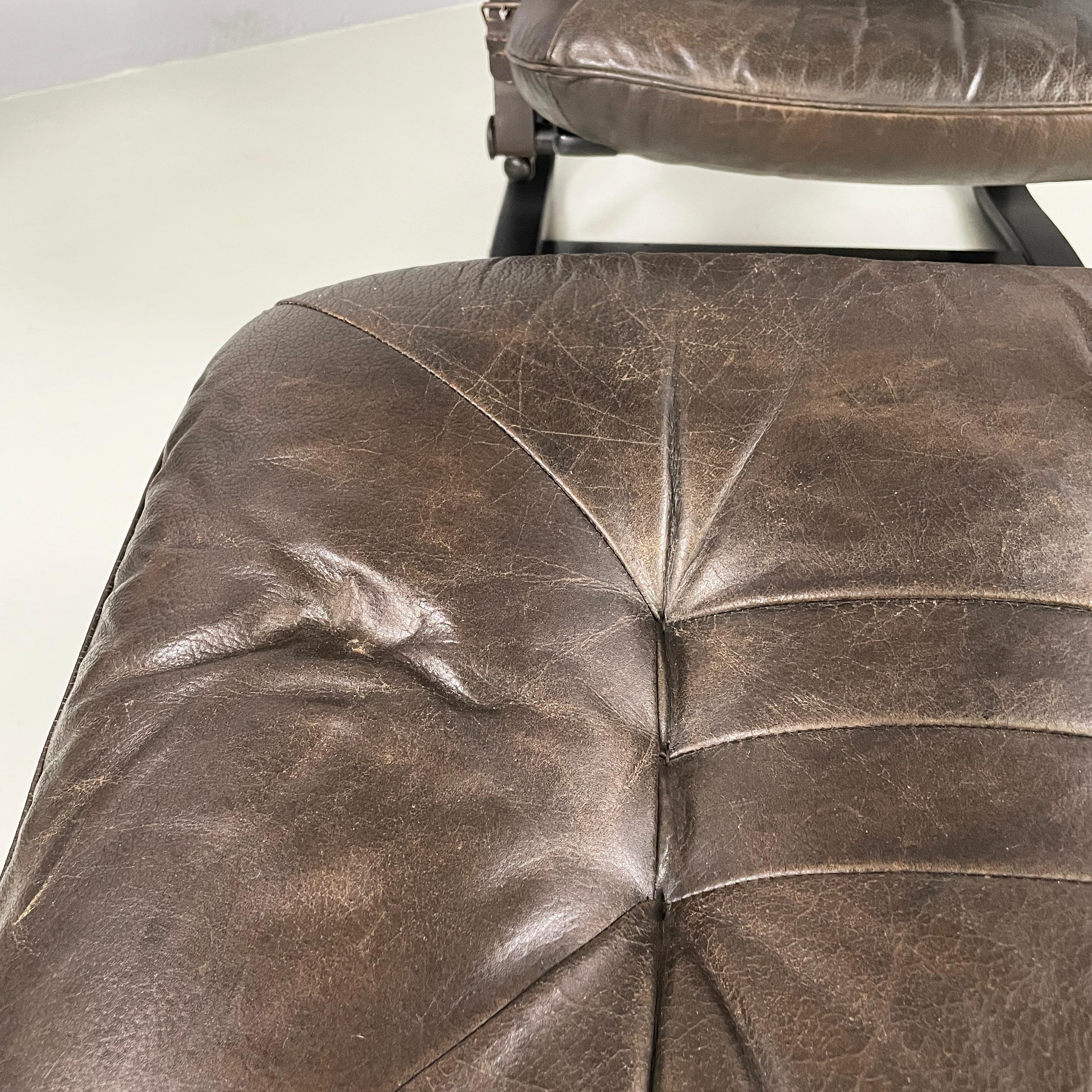Italian modern Dark brown leather Reclining armchairs and pouf by De Sede, 1970s For Sale 7