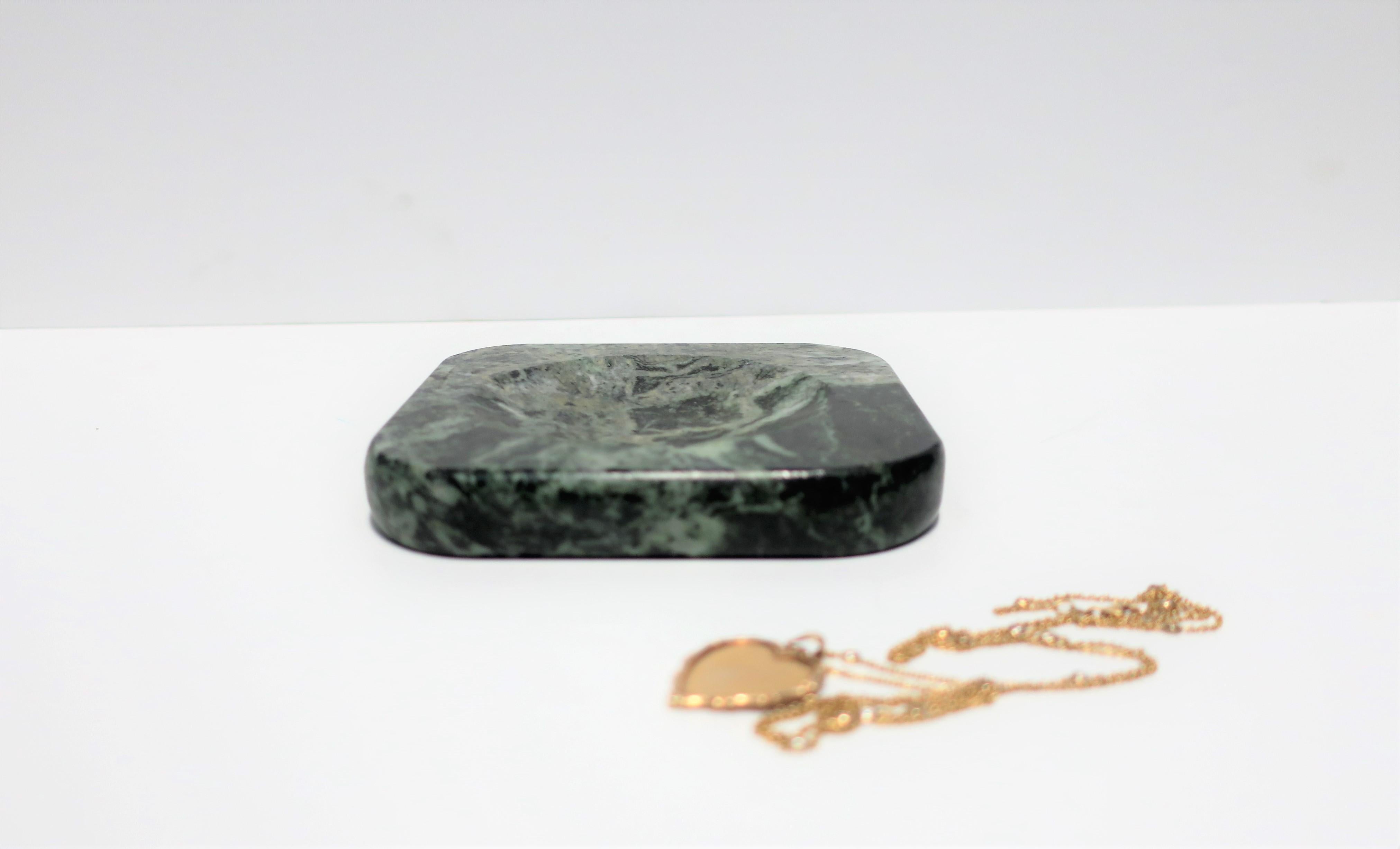 Italian Postmodern Dark Green Marble Vide-Poche Catchall, circa 1970s 5