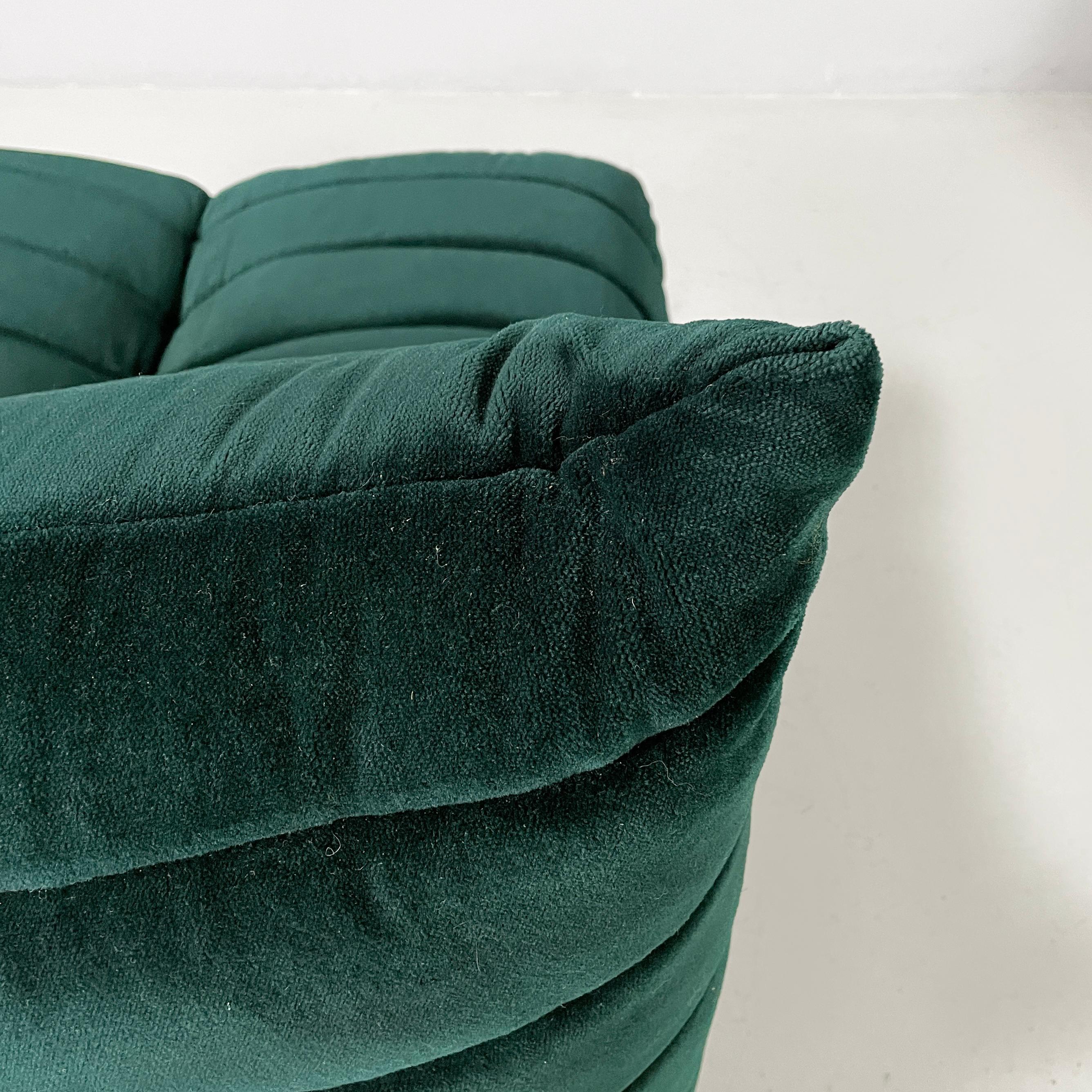 Sillones modernos italianos de terciopelo verde oscuro Zozo by Seven Salotti, Años 70 en venta 7