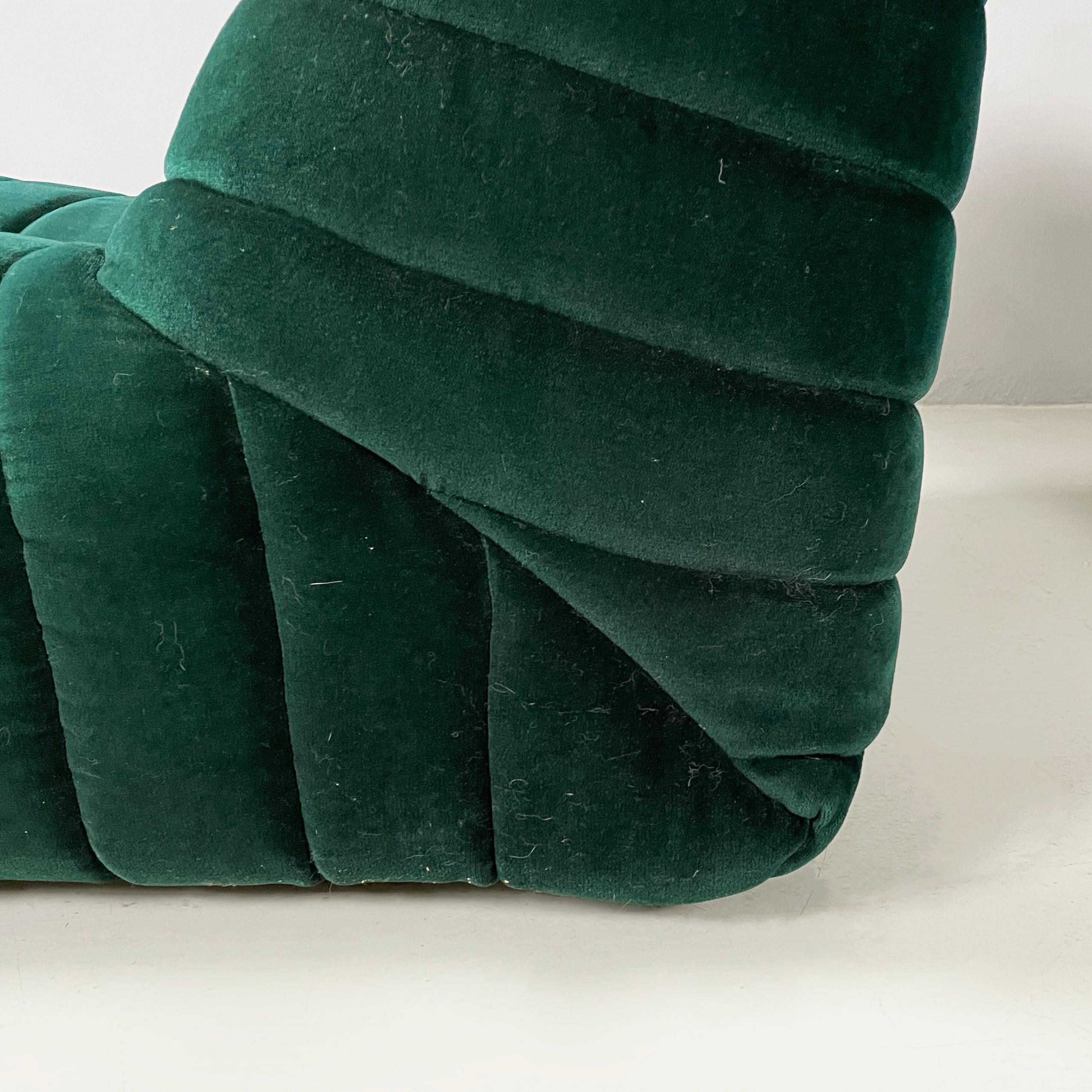 Sillones modernos italianos de terciopelo verde oscuro Zozo by Seven Salotti, Años 70 en venta 8