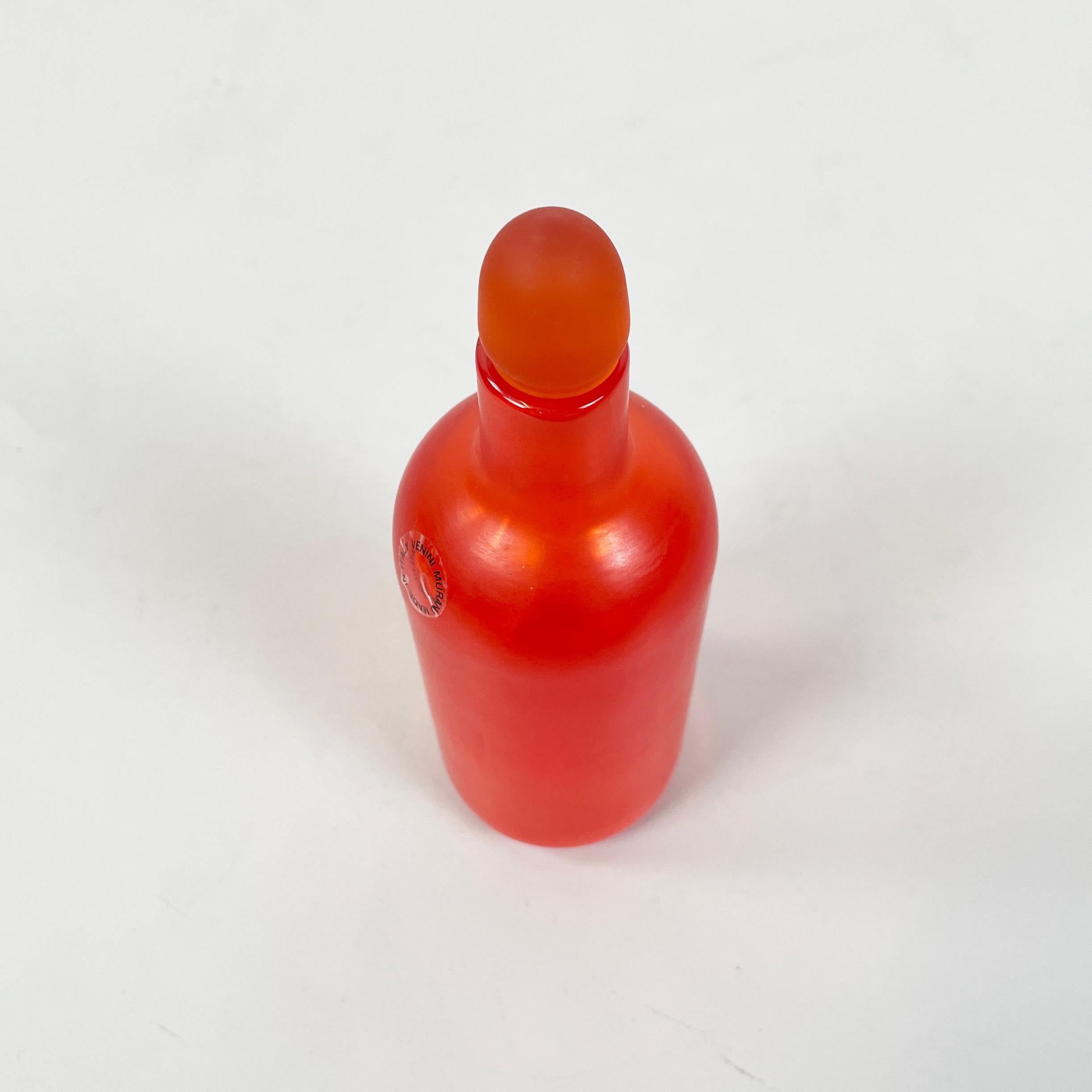 Late 20th Century Italian modern Decorative bottle with cap in red Murano glass by Venini, 1990s For Sale