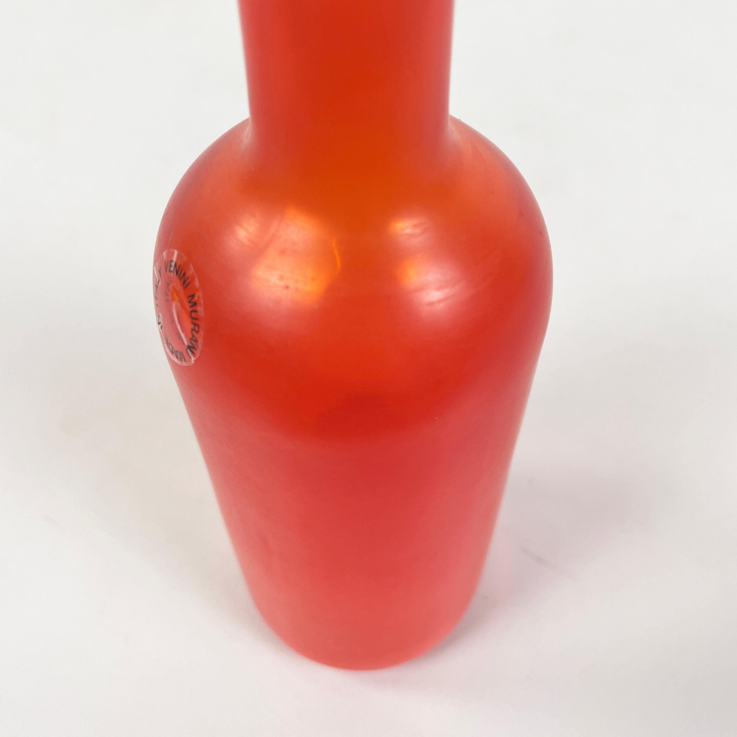 Italian modern Decorative bottle with cap in red Murano glass by Venini, 1990s For Sale 2