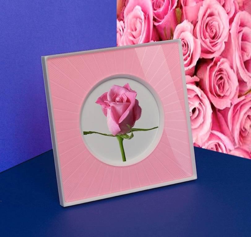 Post-Modern Italian Photo Frame Plexi White and Pink, Sharing Pink For Sale