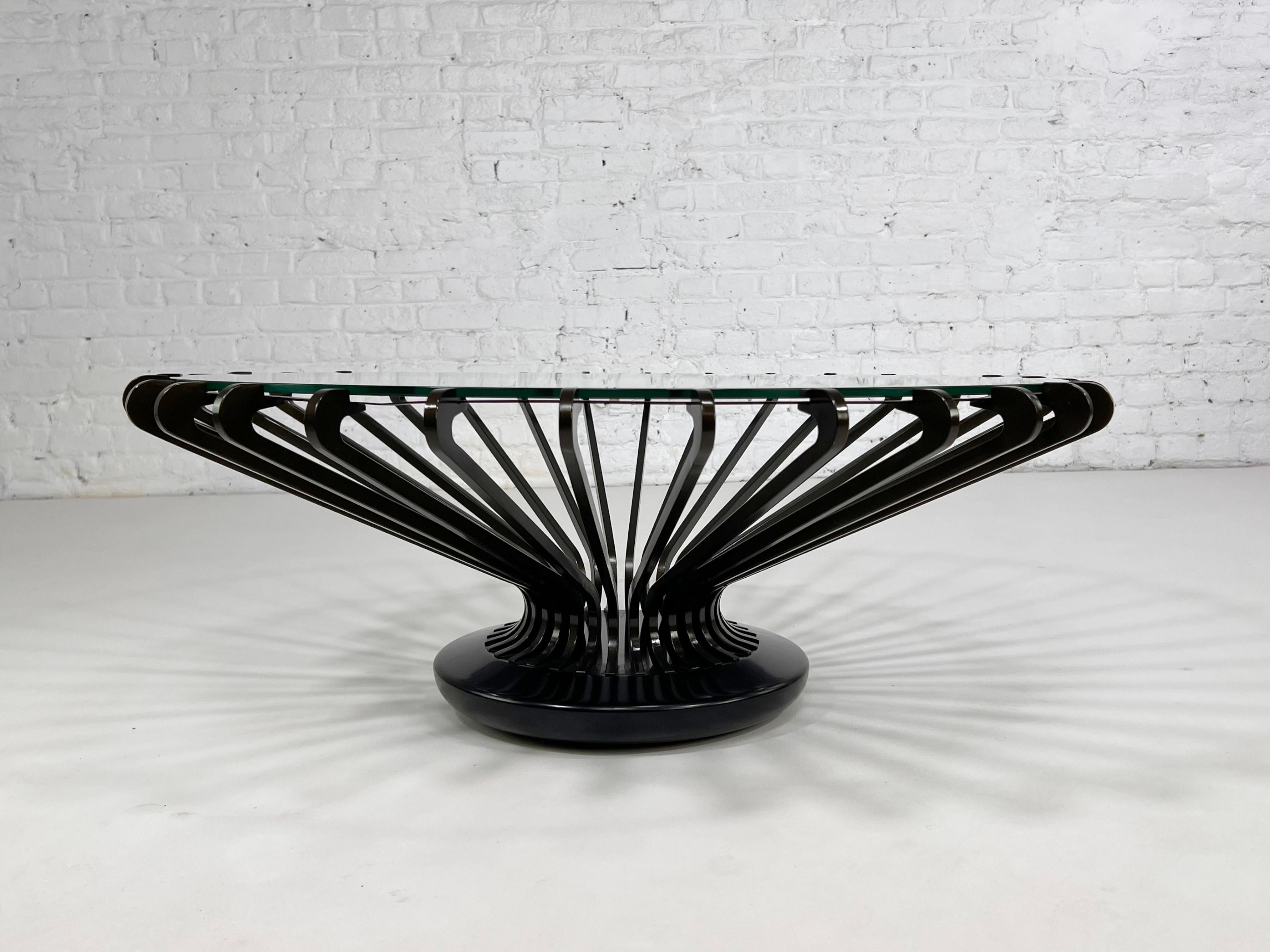 Mesa de centro redonda de metal y cristal estilo diseño moderno italiano en venta 1