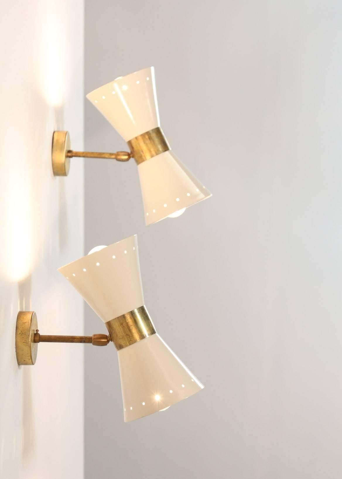 Europeo Applique Diabolo Moderno Italiano in stile Stilnovo, Lampada da parete in vendita