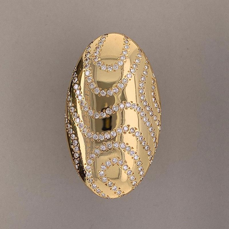 With the design and craftsmanship one associates with Italian jewelers, this cocktail ring is a treasure. It features 2.08 carats of fine round brilliant cut diamonds which are set atop this 18k yellow gold ring in a swirling pattern. Easy and