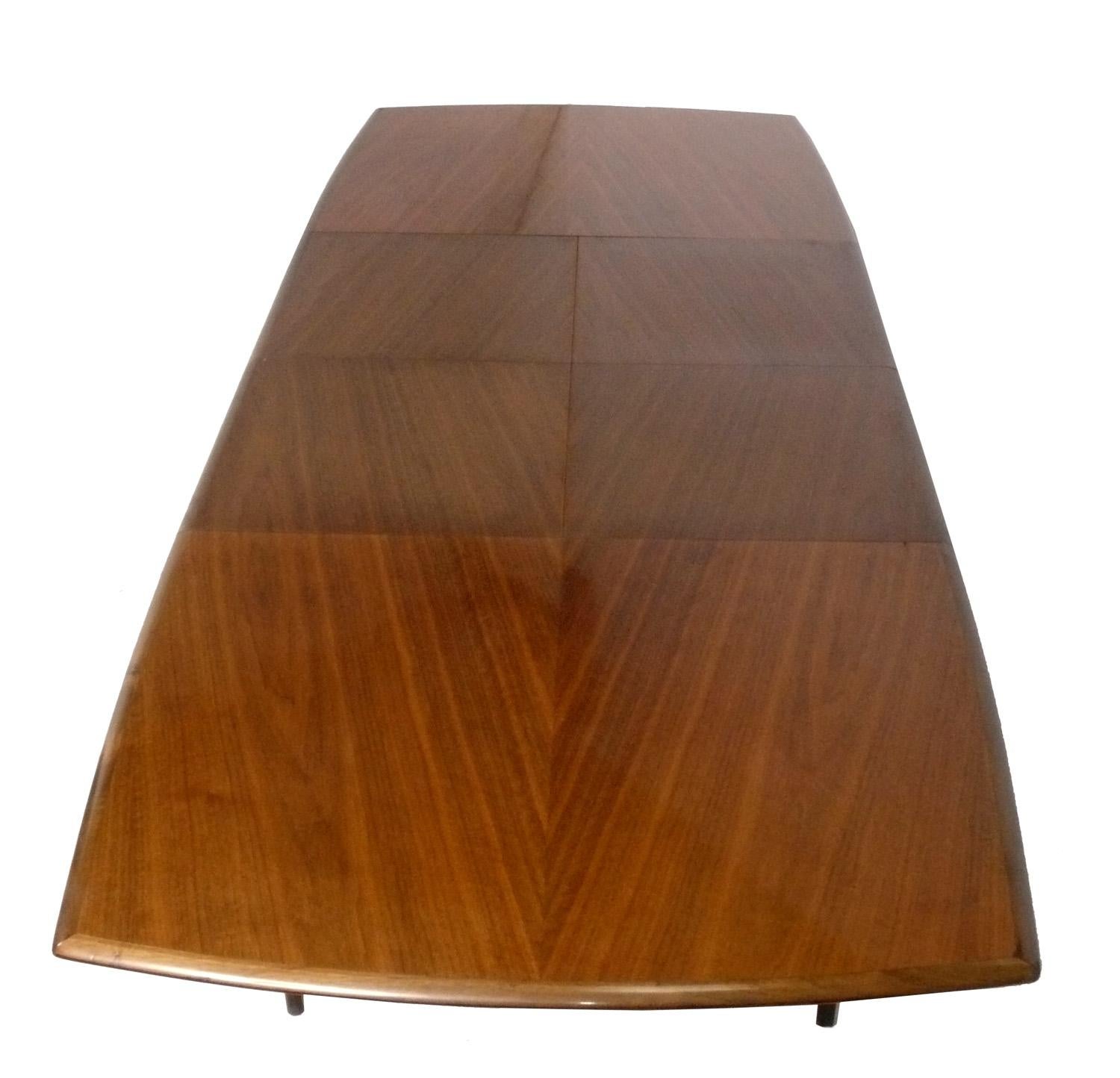 Milieu du XXe siècle Table de salle à manger moderne italienne de Bertha Schaefer pour Singer and Sons en vente