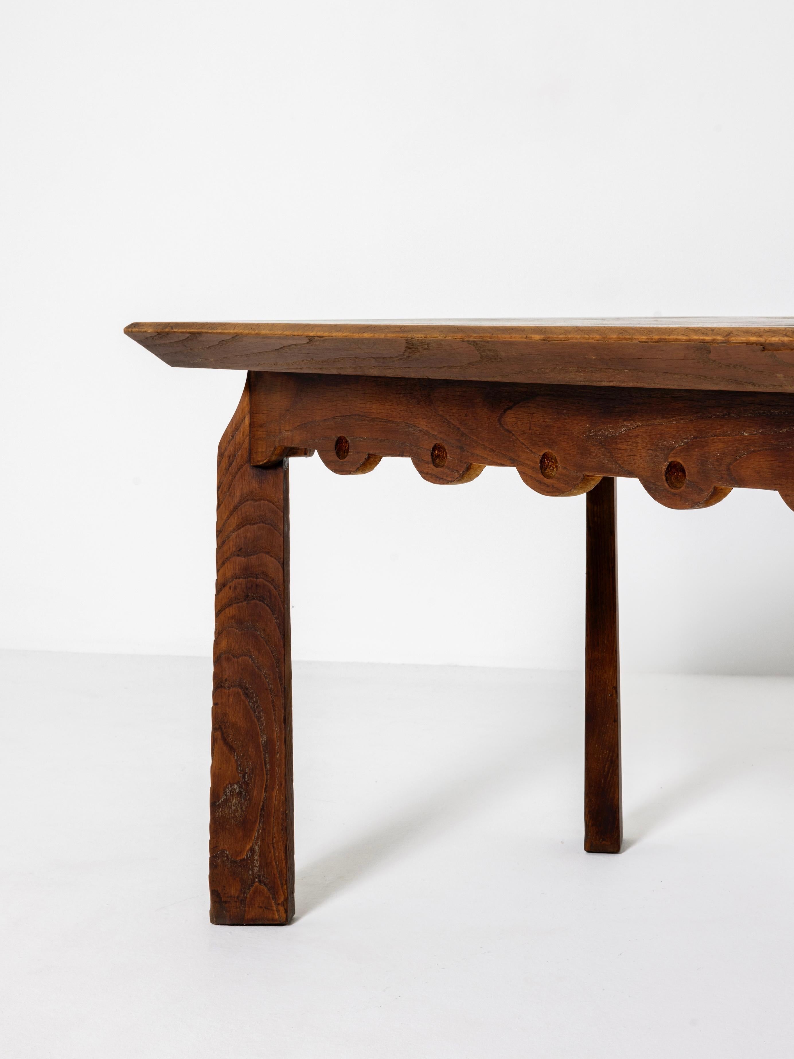 Italian Modern Dining Table by Paolo Buffa, circa 1940 In Excellent Condition For Sale In London, GB