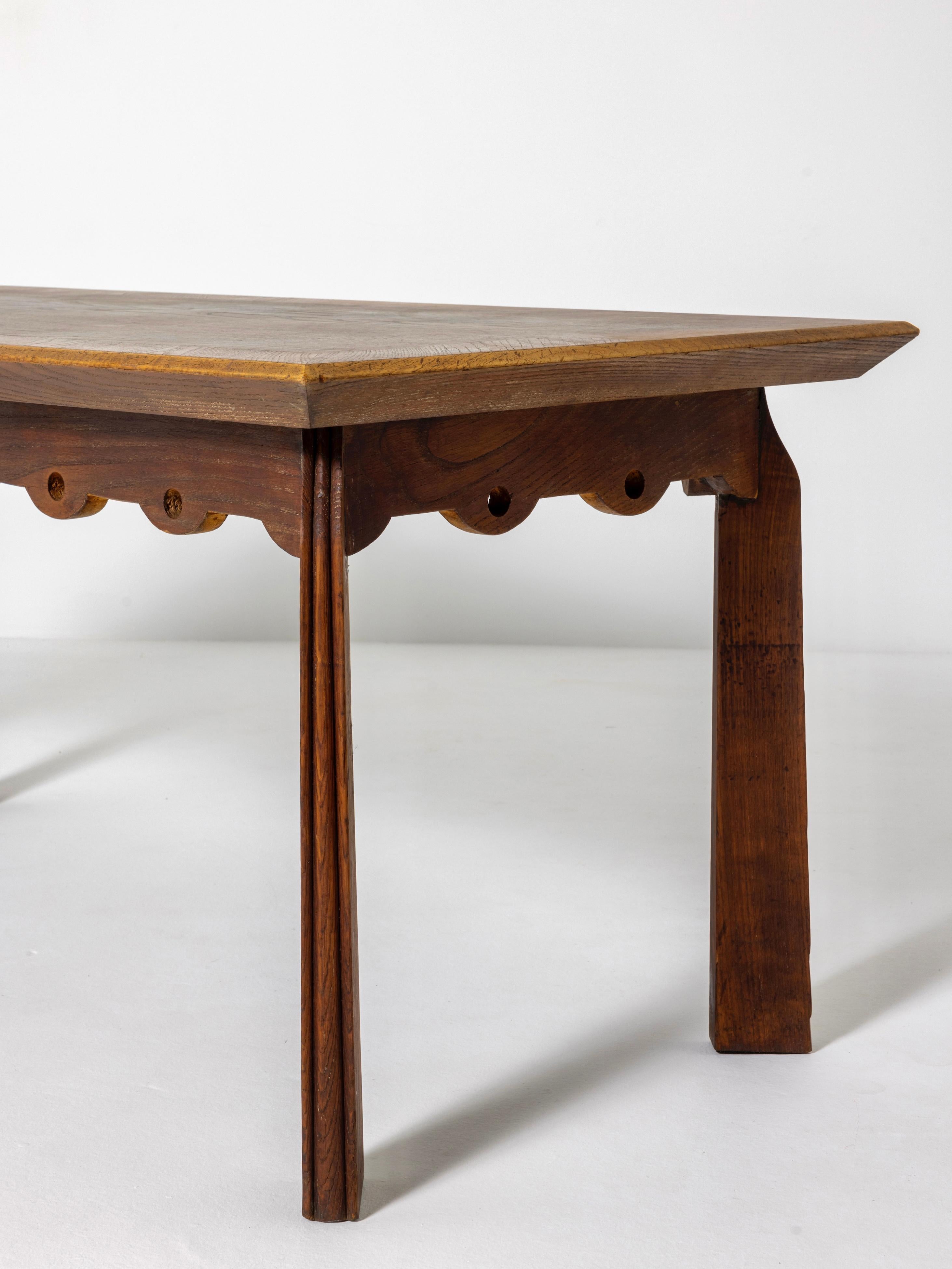 20th Century Italian Modern Dining Table by Paolo Buffa, circa 1940 For Sale