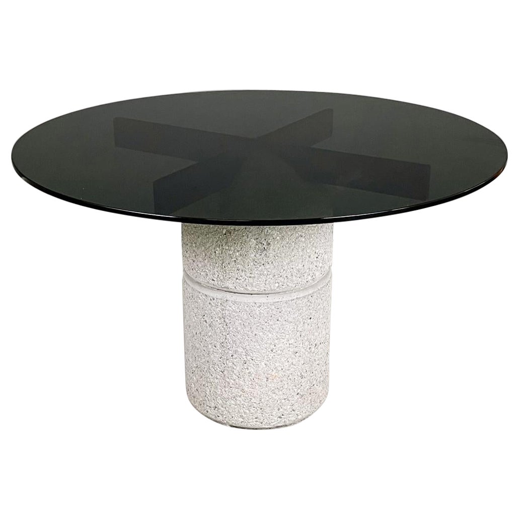Italian modern Dining table Paracarro by Giovanni Offredi for Saporiti 1970s
