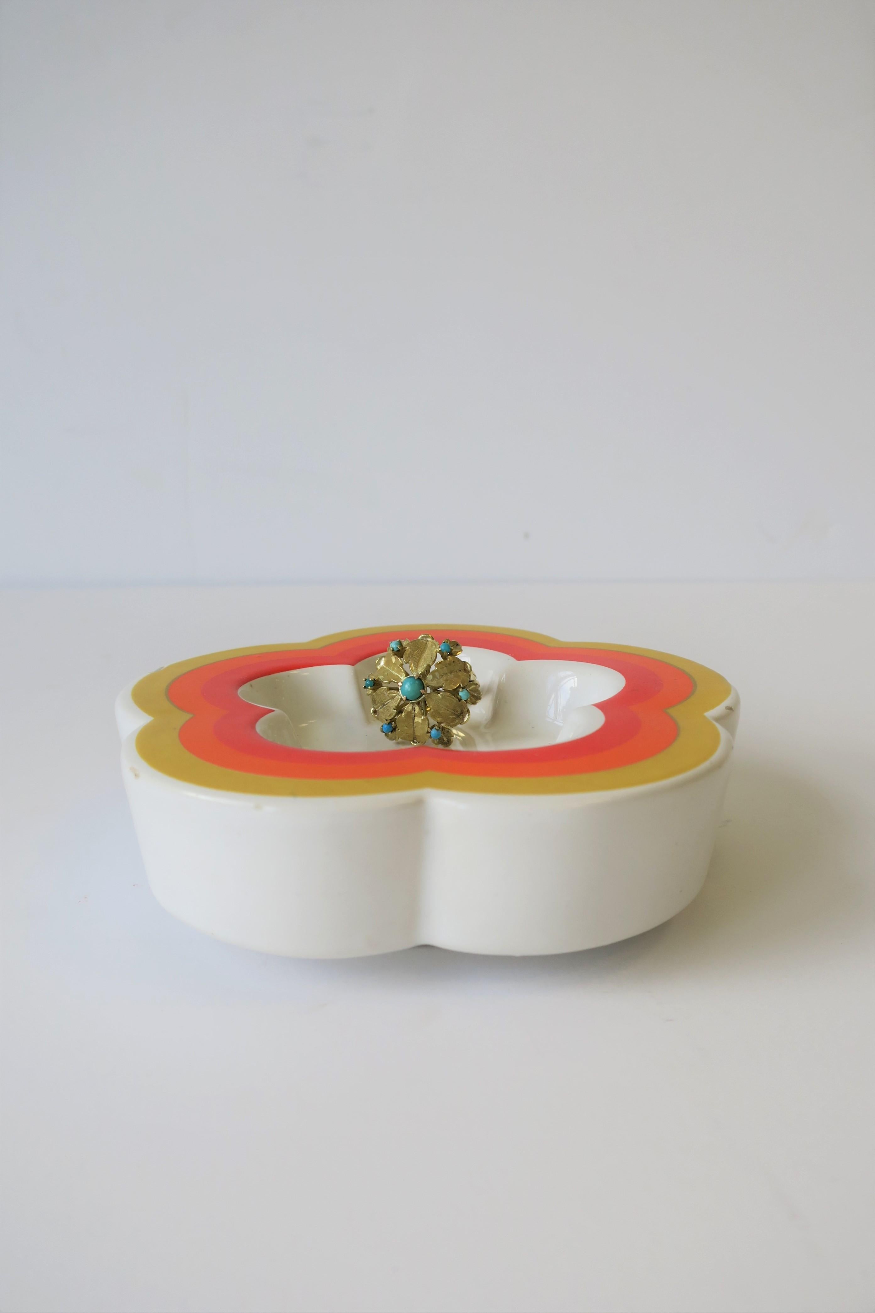 Italian Postmodern Jewelry Dish Vide-Poche Catchall, ca. 1970s In Good Condition In New York, NY