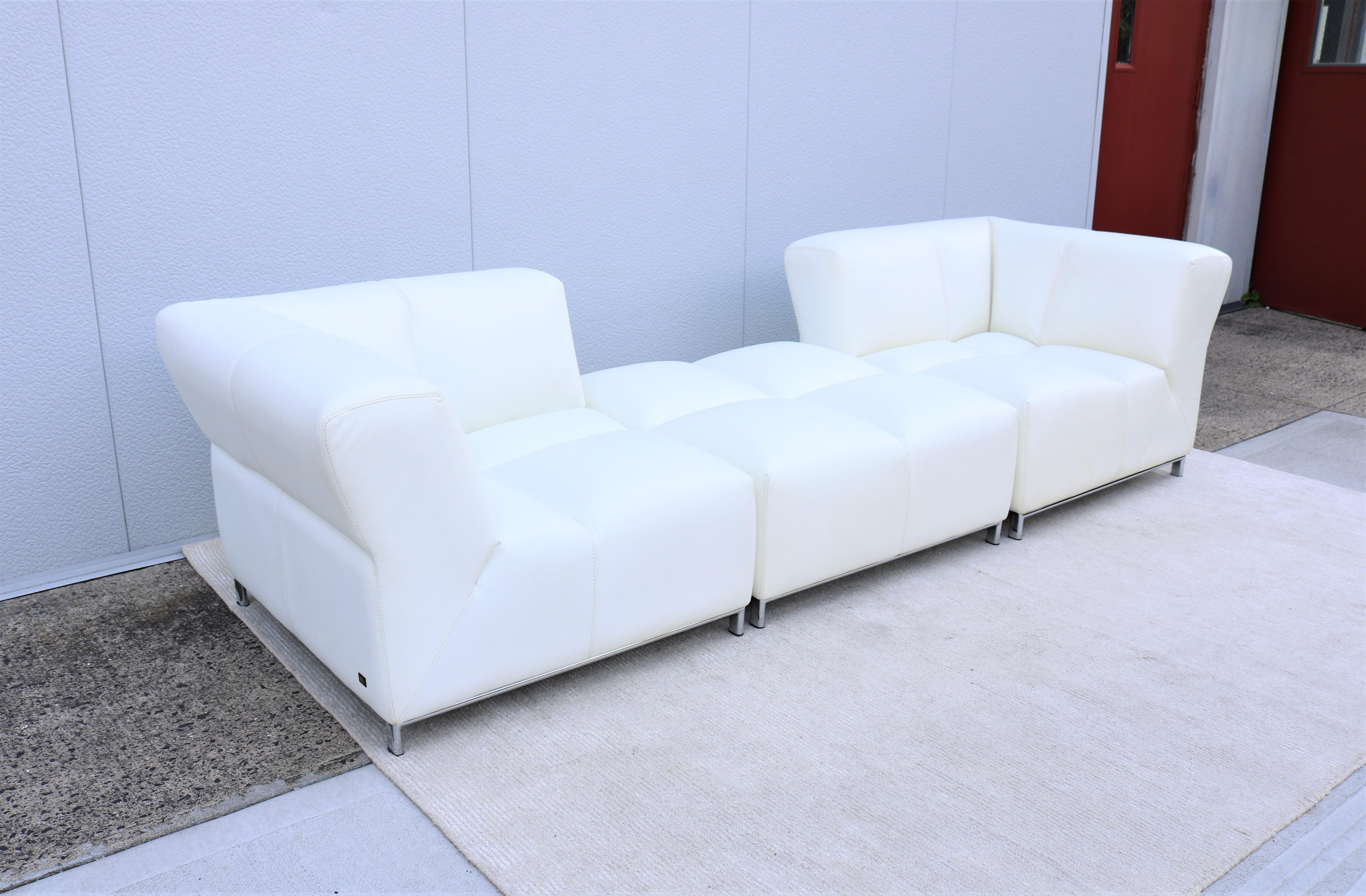 Late 20th Century Italian Modern Domino Modular White Leather Sofa by Gamma Arredamenti For Sale