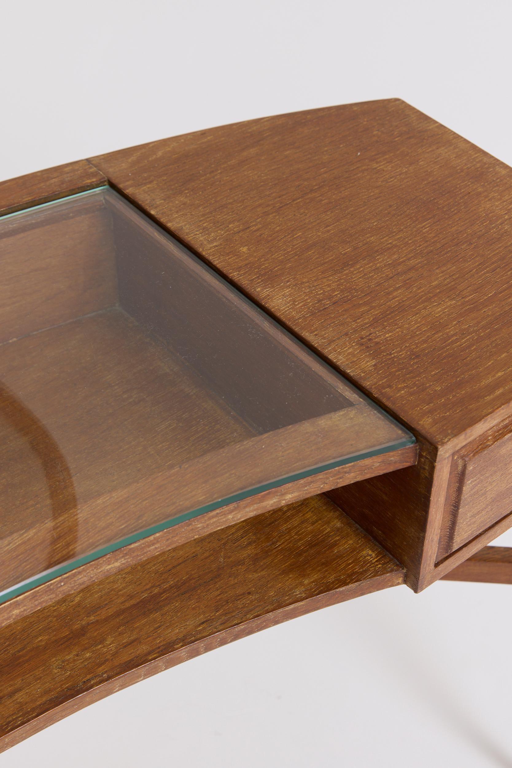 Milieu du XXe siècle Italian Modern Dressing Table en vente