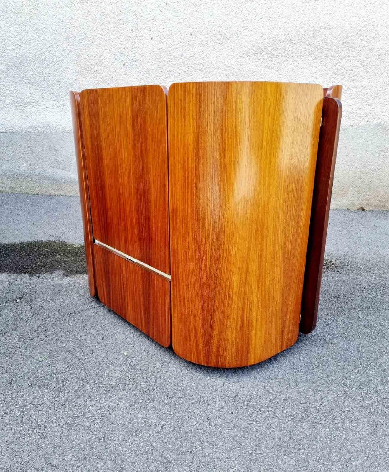 Moderner italienischer Barwagen im modernen Stil von Carlo De Carli für Fiarm Scorze, Italien, 1960er Jahre (Moderne der Mitte des Jahrhunderts) im Angebot