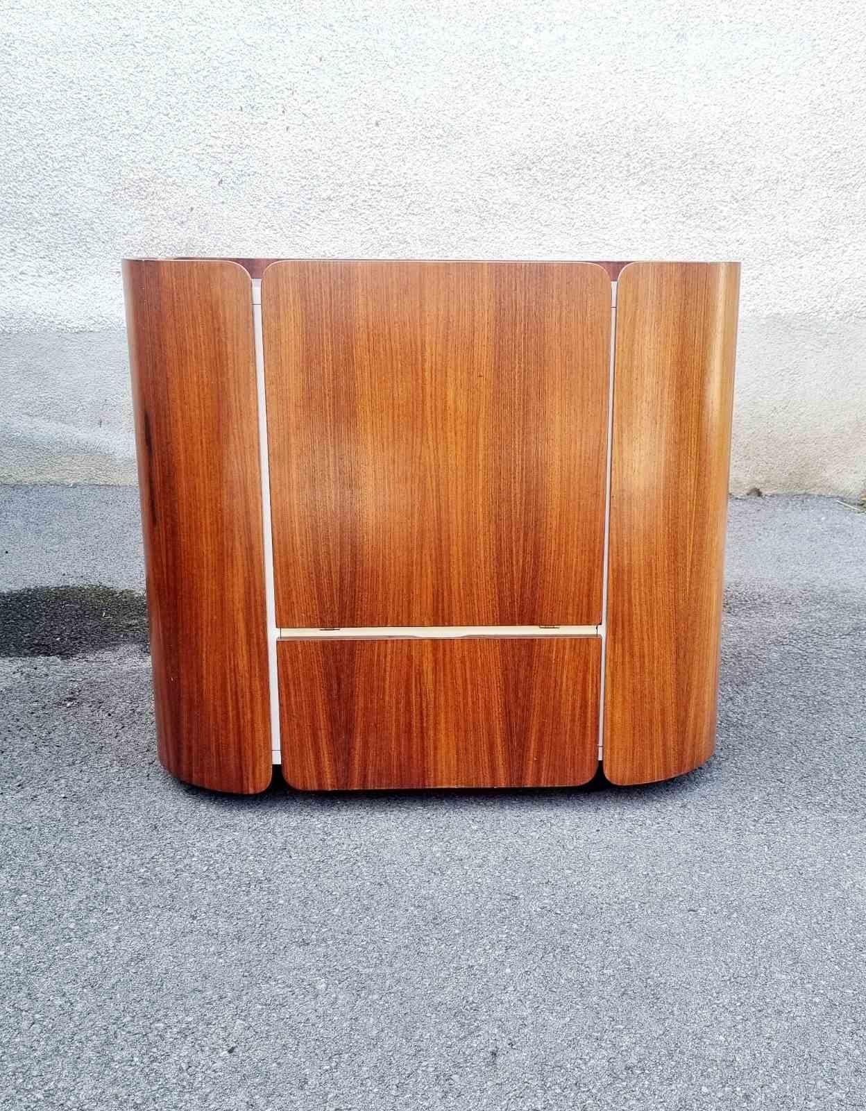 Moderner italienischer Barwagen im modernen Stil von Carlo De Carli für Fiarm Scorze, Italien, 1960er Jahre (Holz) im Angebot