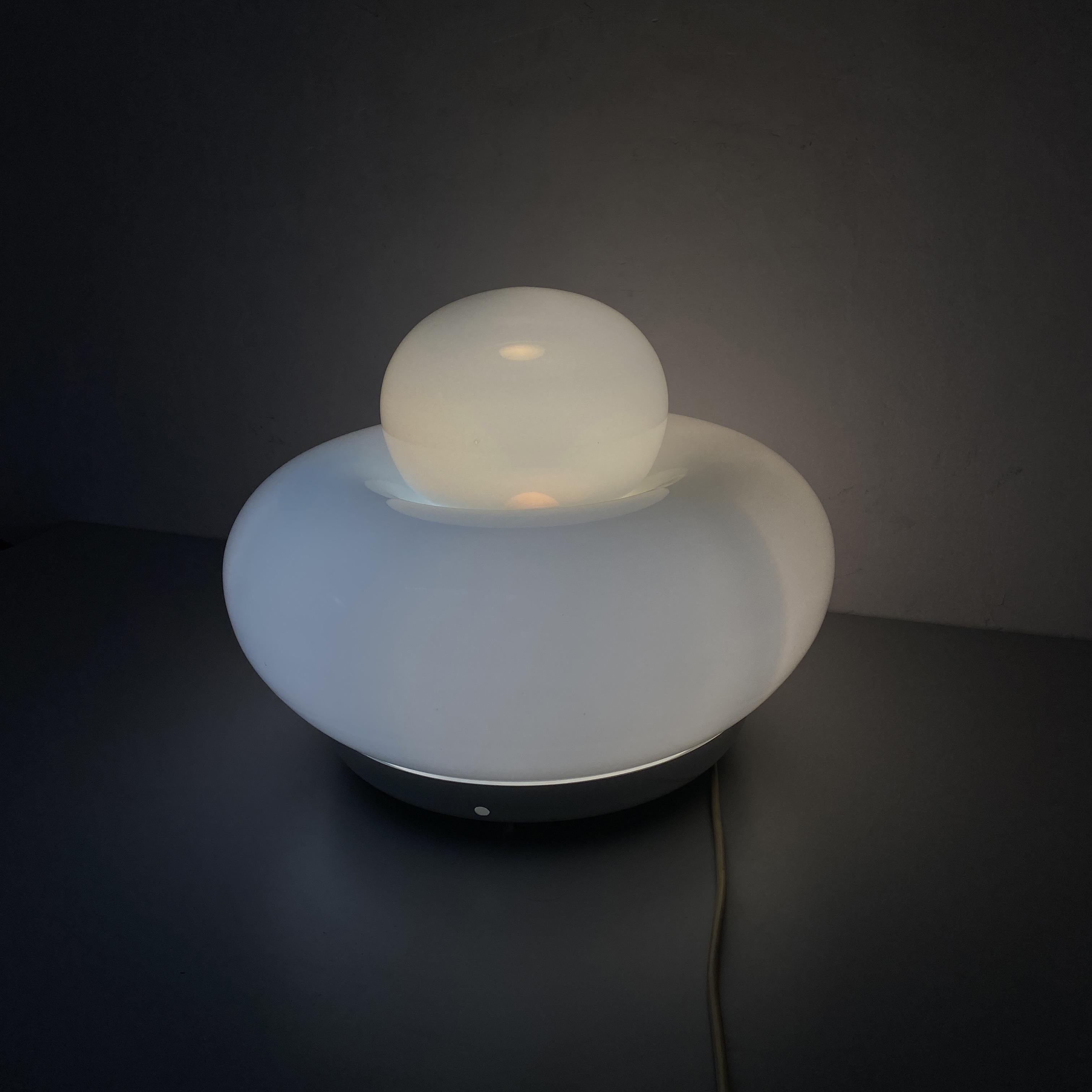 Italian Modern Electra Table Lamp by Giuliana Gramigna for Artemide, 1968 For Sale 9