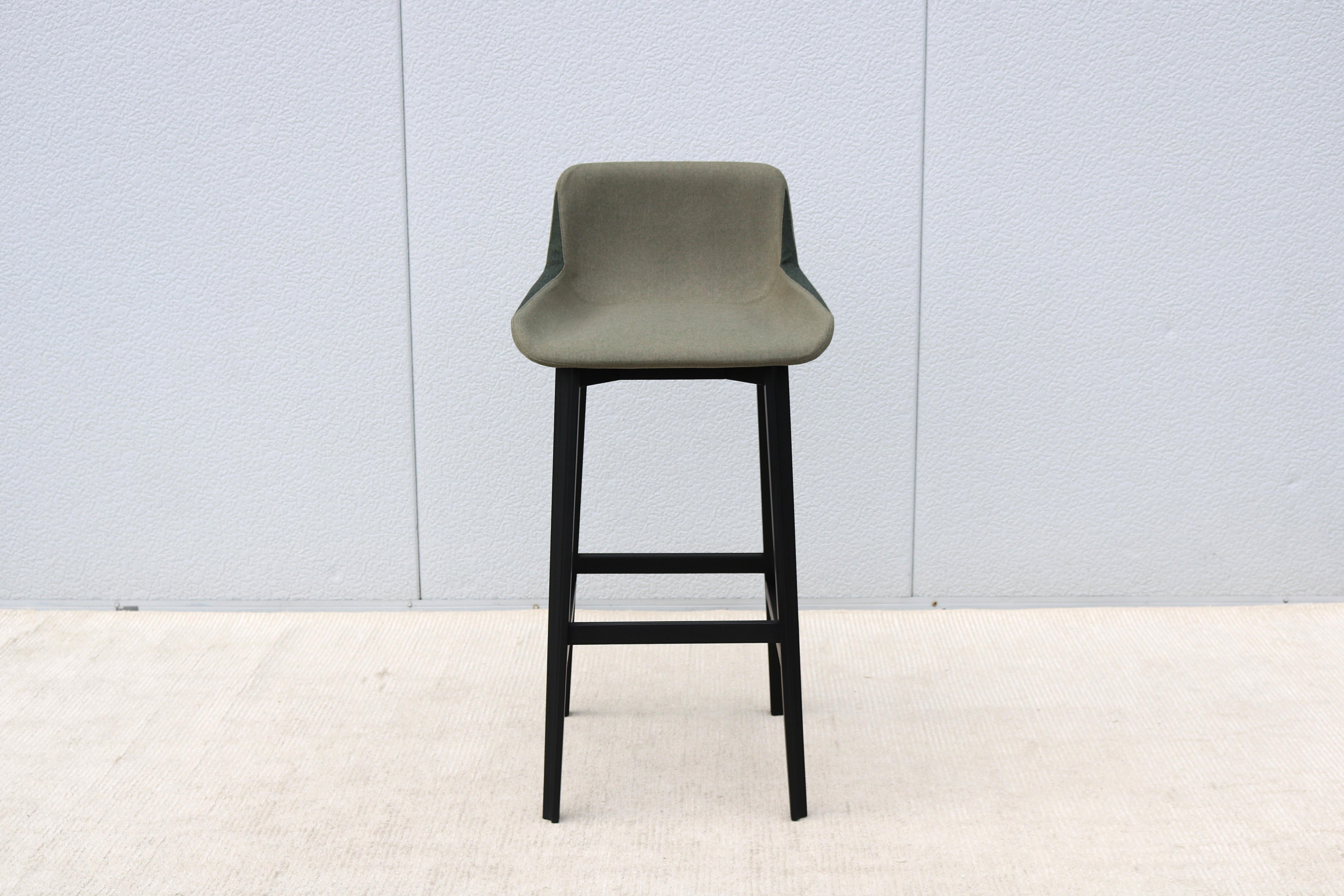 XXIe siècle et contemporain Tabouret de bar moderne italien Emanuel Gargano et Anton Cristell pour Amura Panis en vente