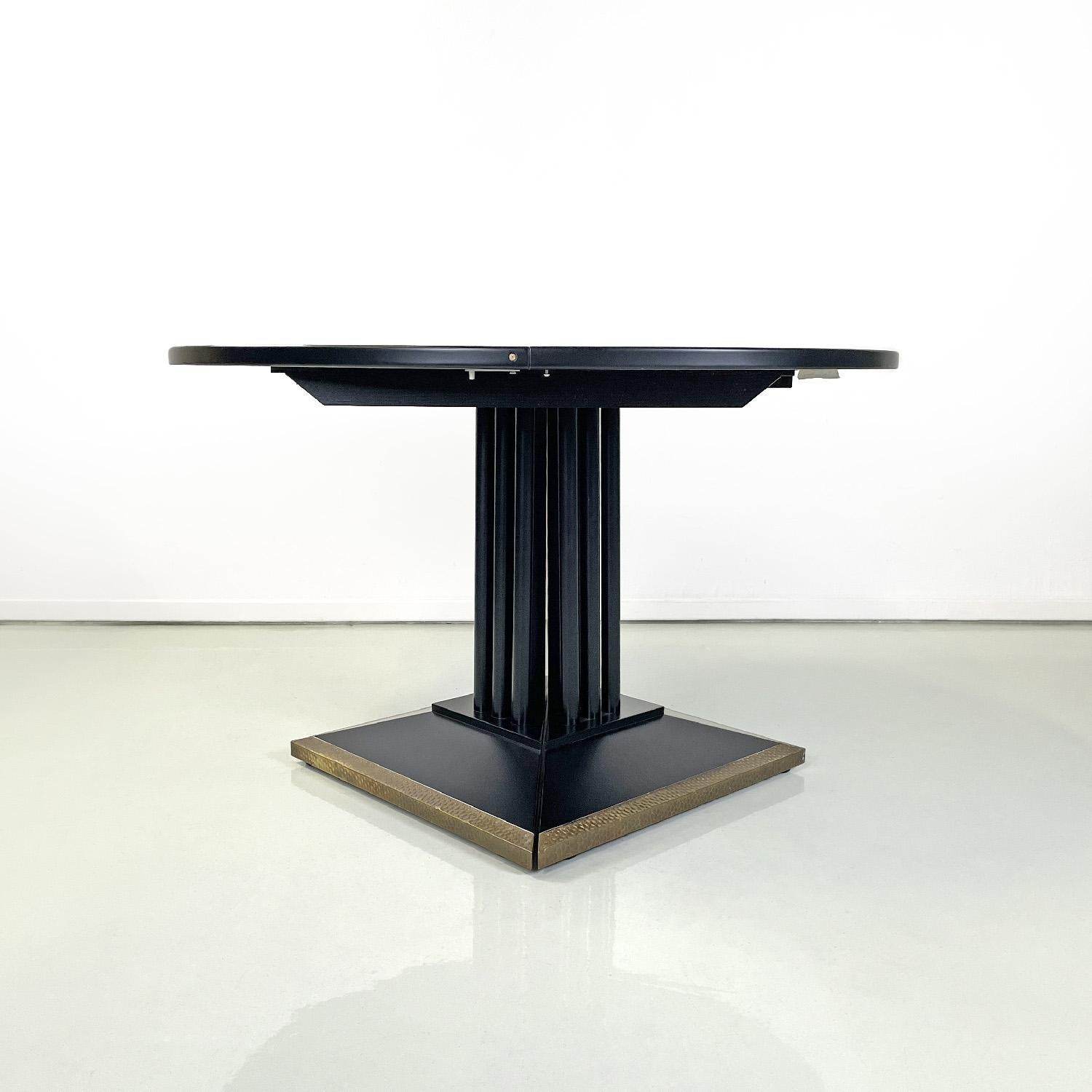 Italian modern extendable black and gold dining table by Thonet, 1990s In Good Condition For Sale In MIlano, IT