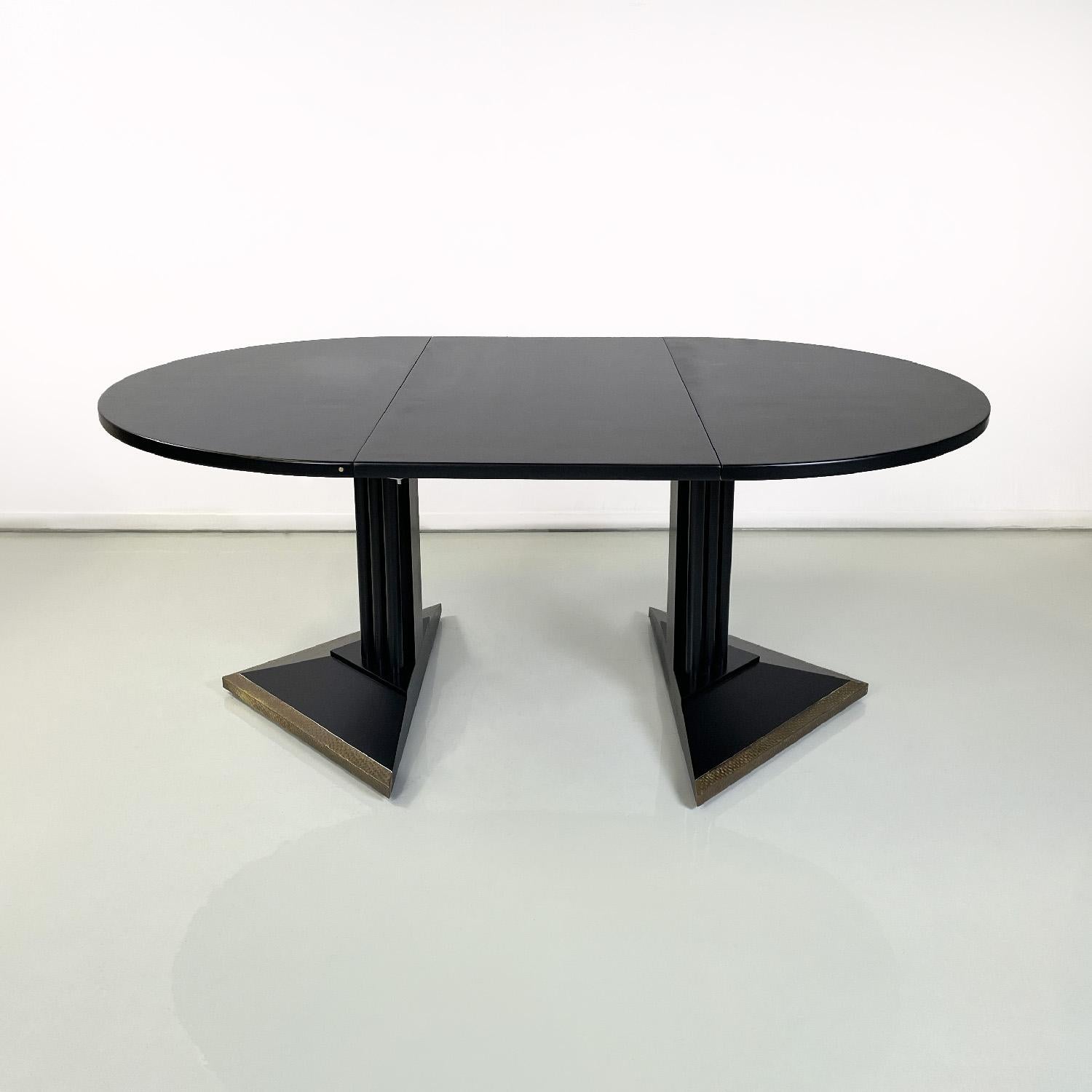 Late 20th Century Italian modern extendable black and gold dining table by Thonet, 1990s For Sale