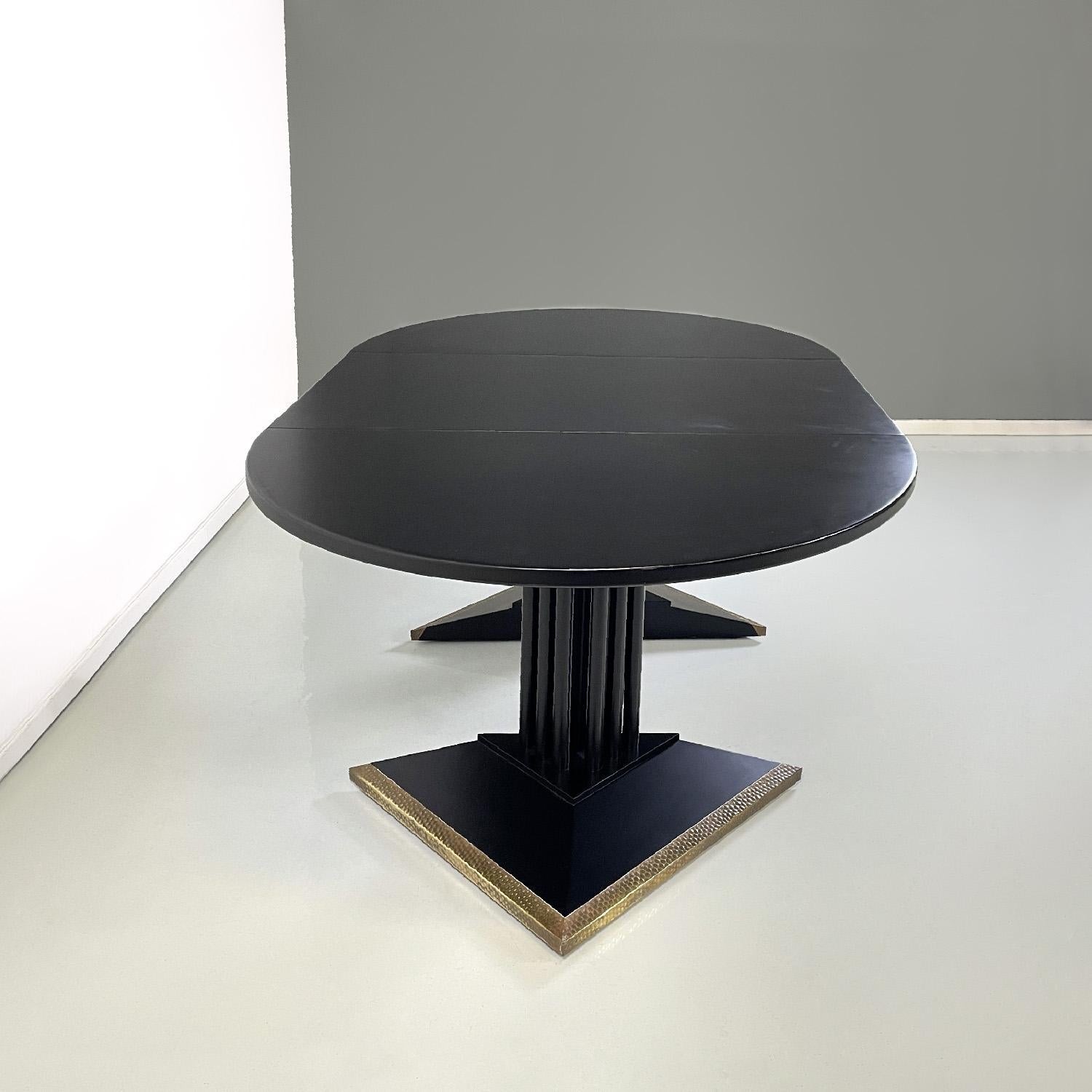 Métal Table de salle à manger italienne moderne extensible noire et dorée par Thonet, années 1990 en vente
