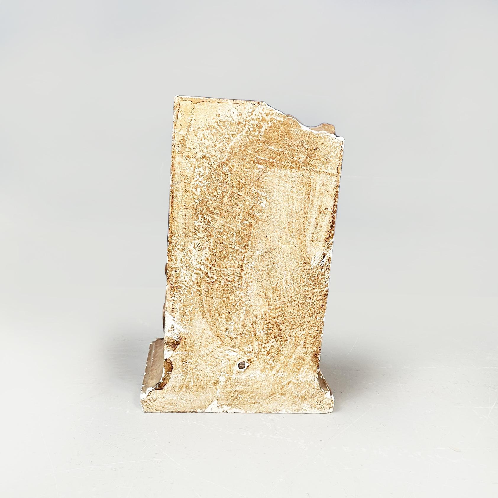 Italian Modern Finely Worked Capitals in Brown Plaster, 1990s For Sale 2