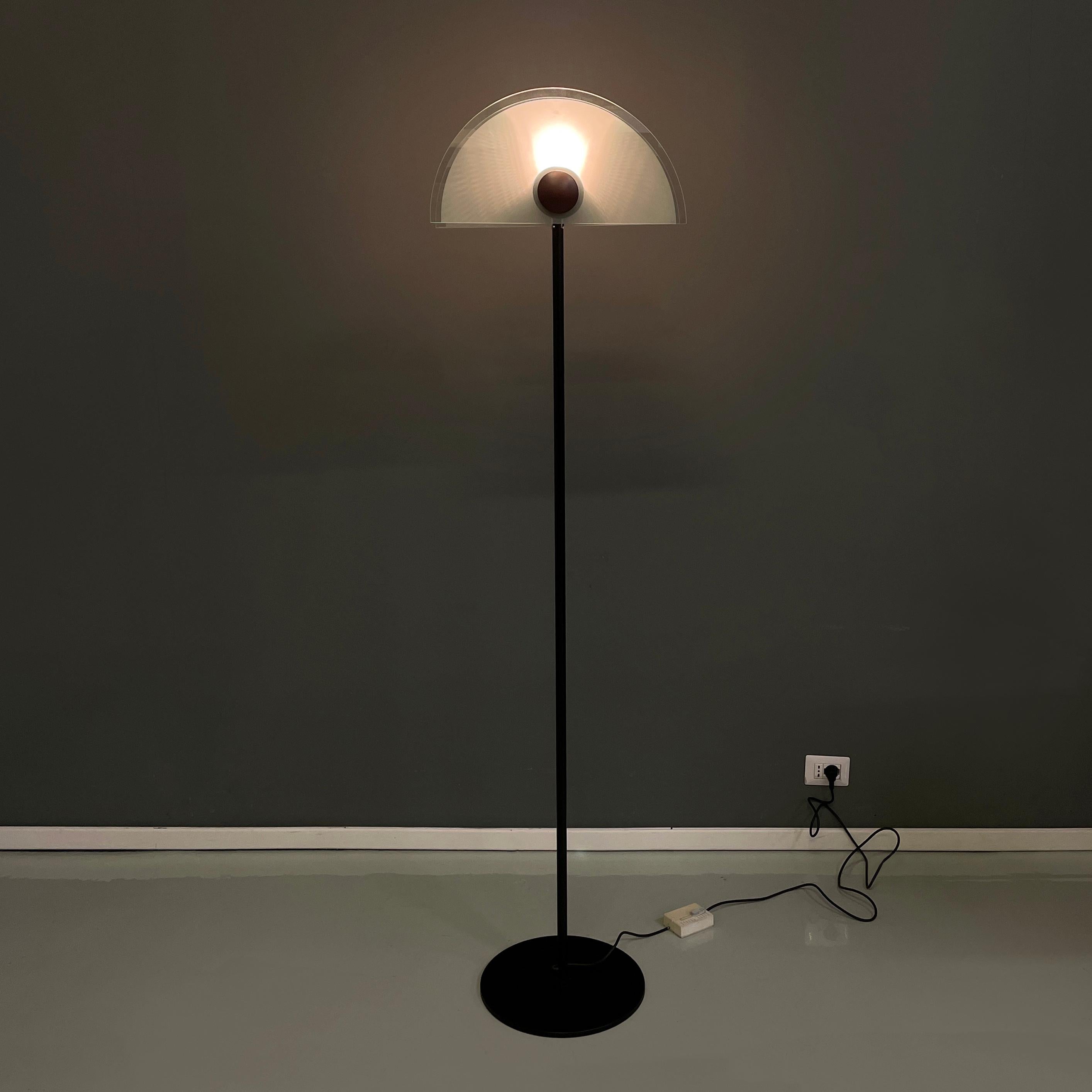 Modern Italian modern Floor lamp in matt glass lampshape and black metal, 1980s For Sale