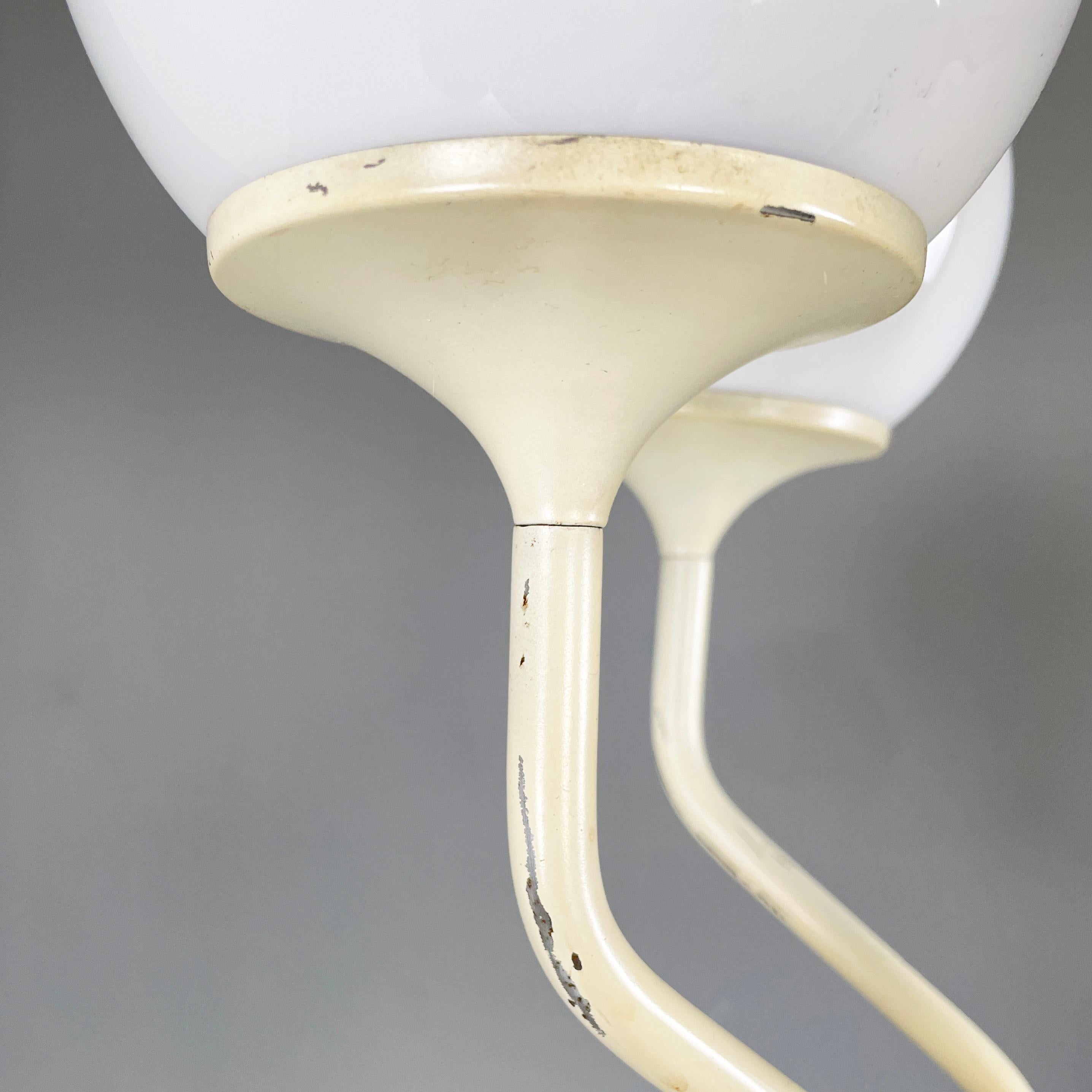 Italian modern floor lamp in opaline glass and white metal, 1980s For Sale 3