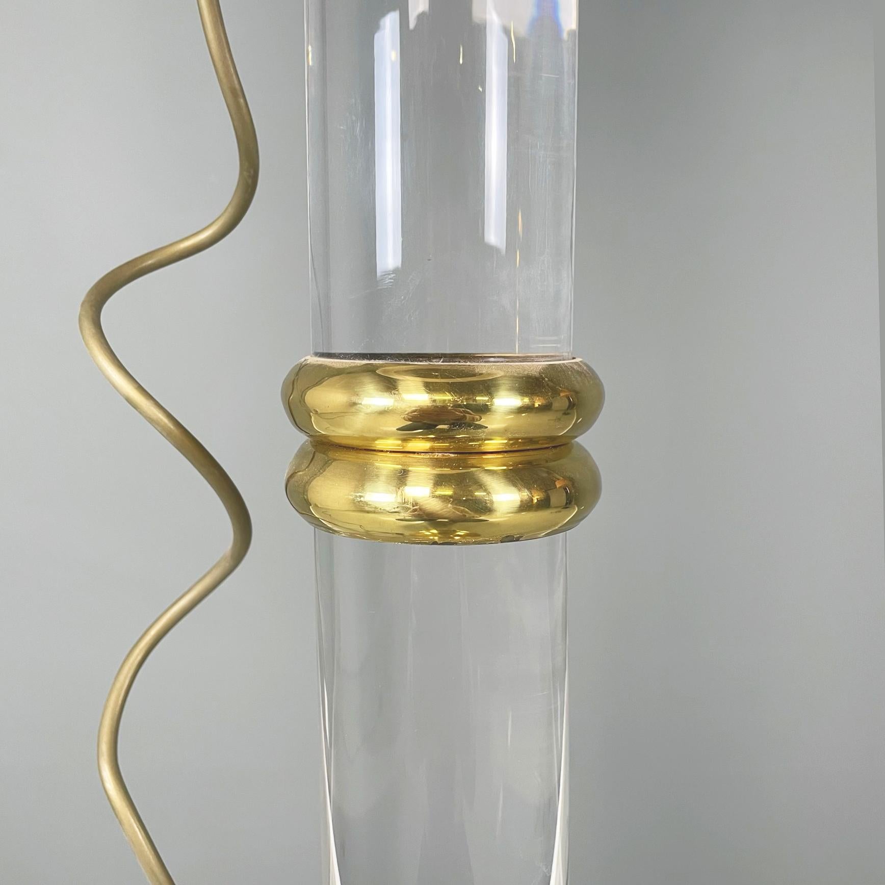 Italian Modern Floor Lamp in White Fabric Lampshade, Plexiglass and Brass, 1980s For Sale 5