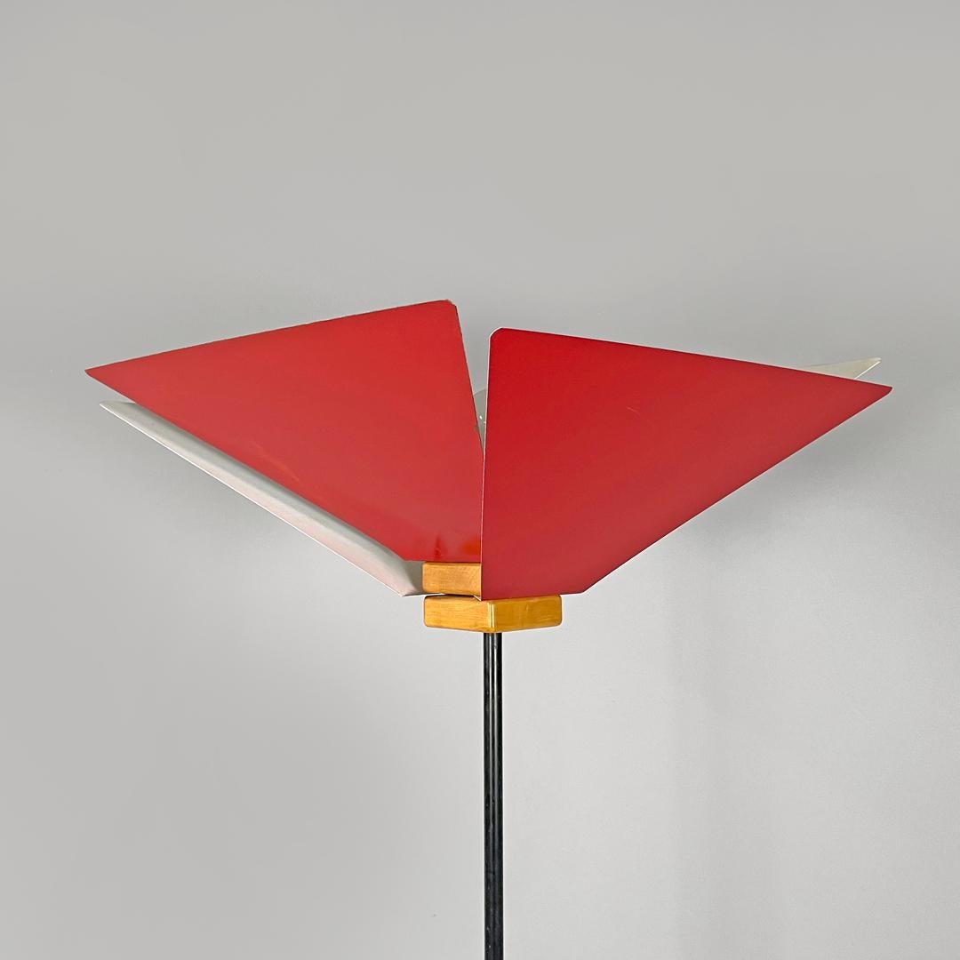 Italian modern floor lamp Kasuko in red metal by De Pas D’Urbino Lomazzi, 1970s For Sale 2