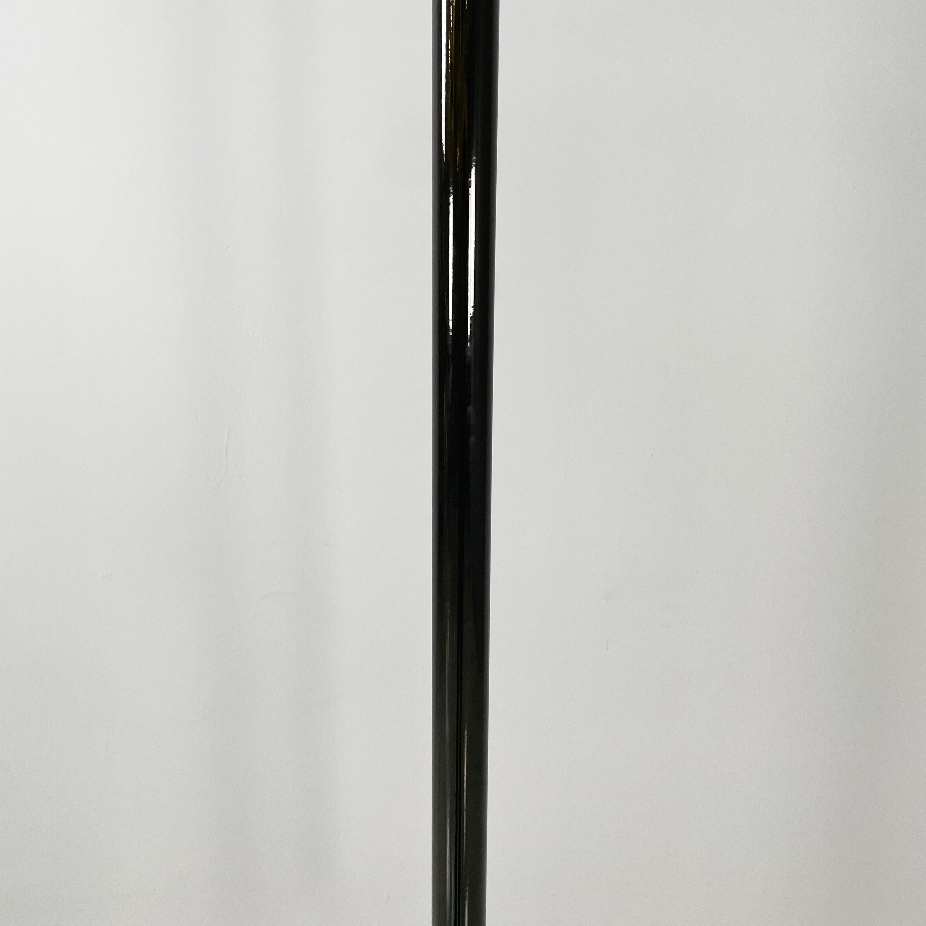 Italienische moderne Stehleuchte Luminator von Achille Pier Giacomo Castiglioni, 1980er Jahre (Metall) im Angebot