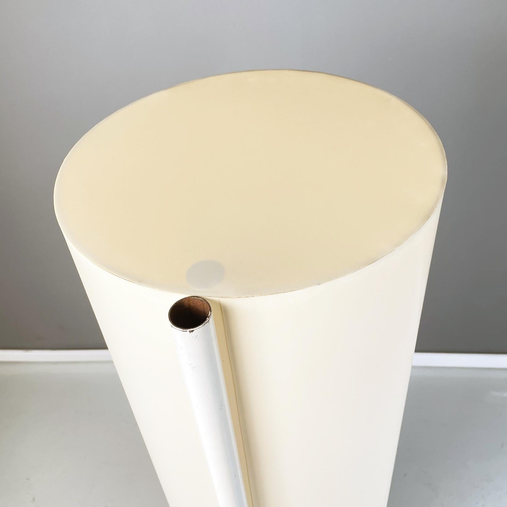 Italian Modern Floor Lamp Mod. Flu by Giuliana Gramigna for Quattrifolio, 1970s For Sale 2
