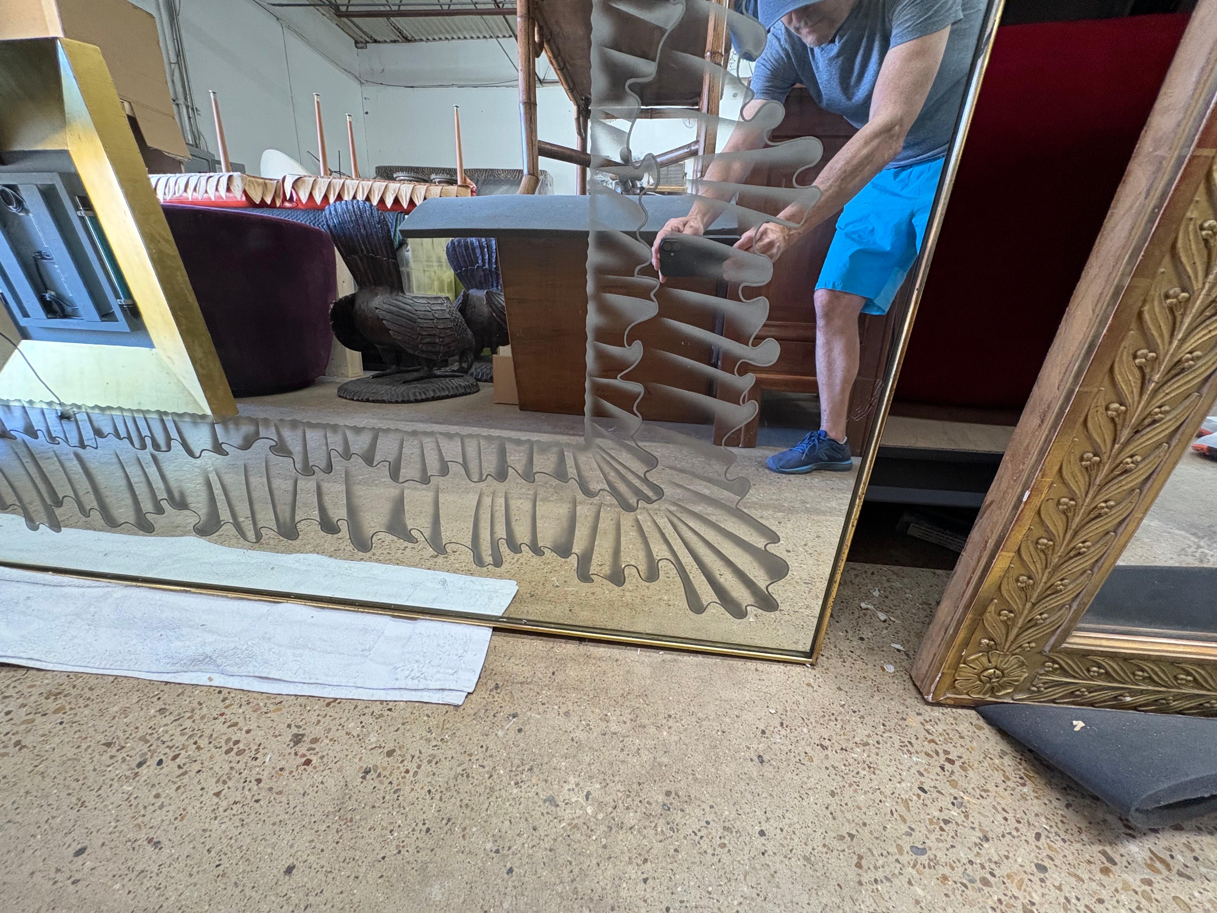 Italian Modern Fontana Arte Attributed Mirror Bon état - En vente à Houston, TX