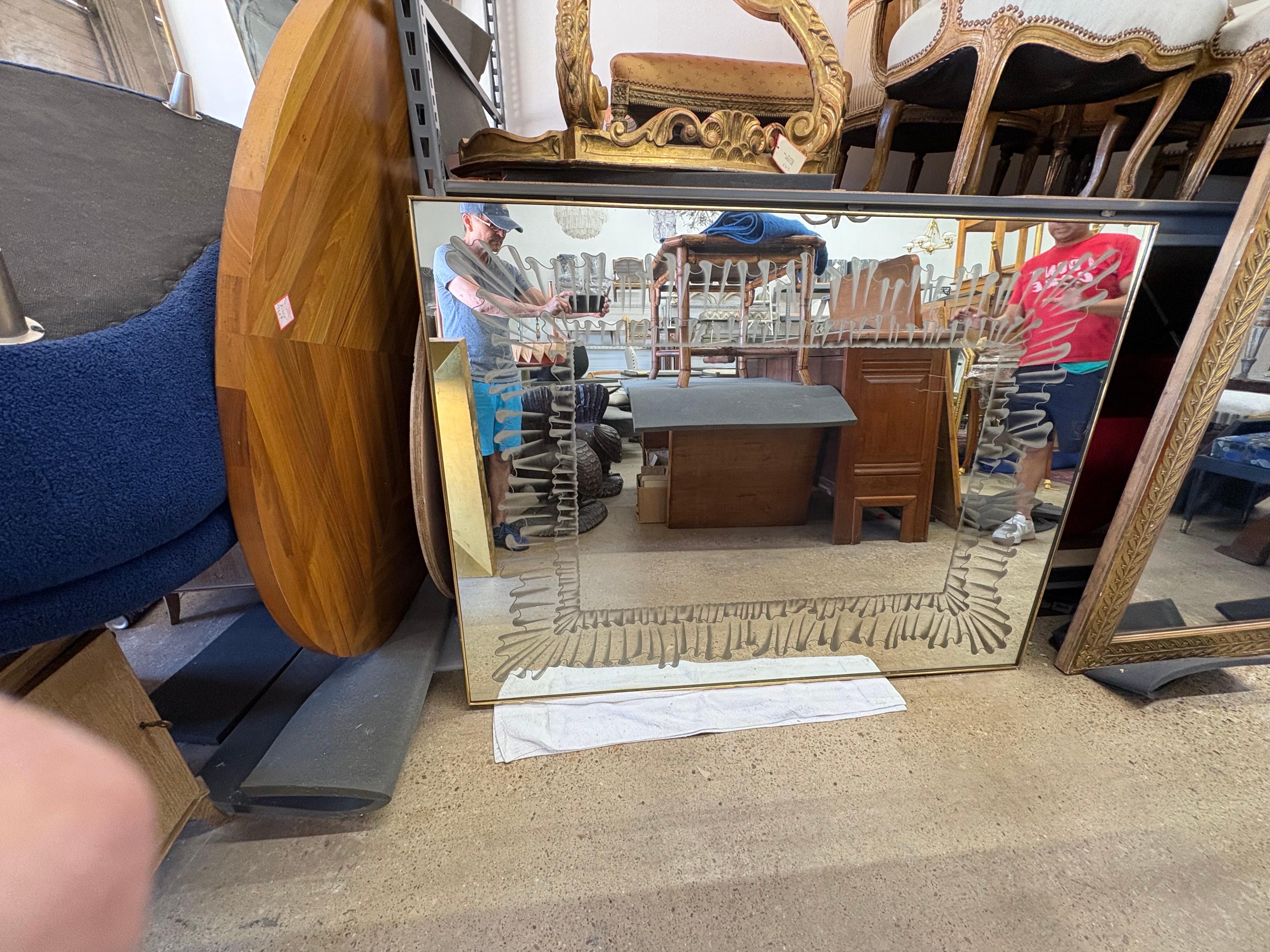 Milieu du XXe siècle Italian Modern Fontana Arte Attributed Mirror en vente