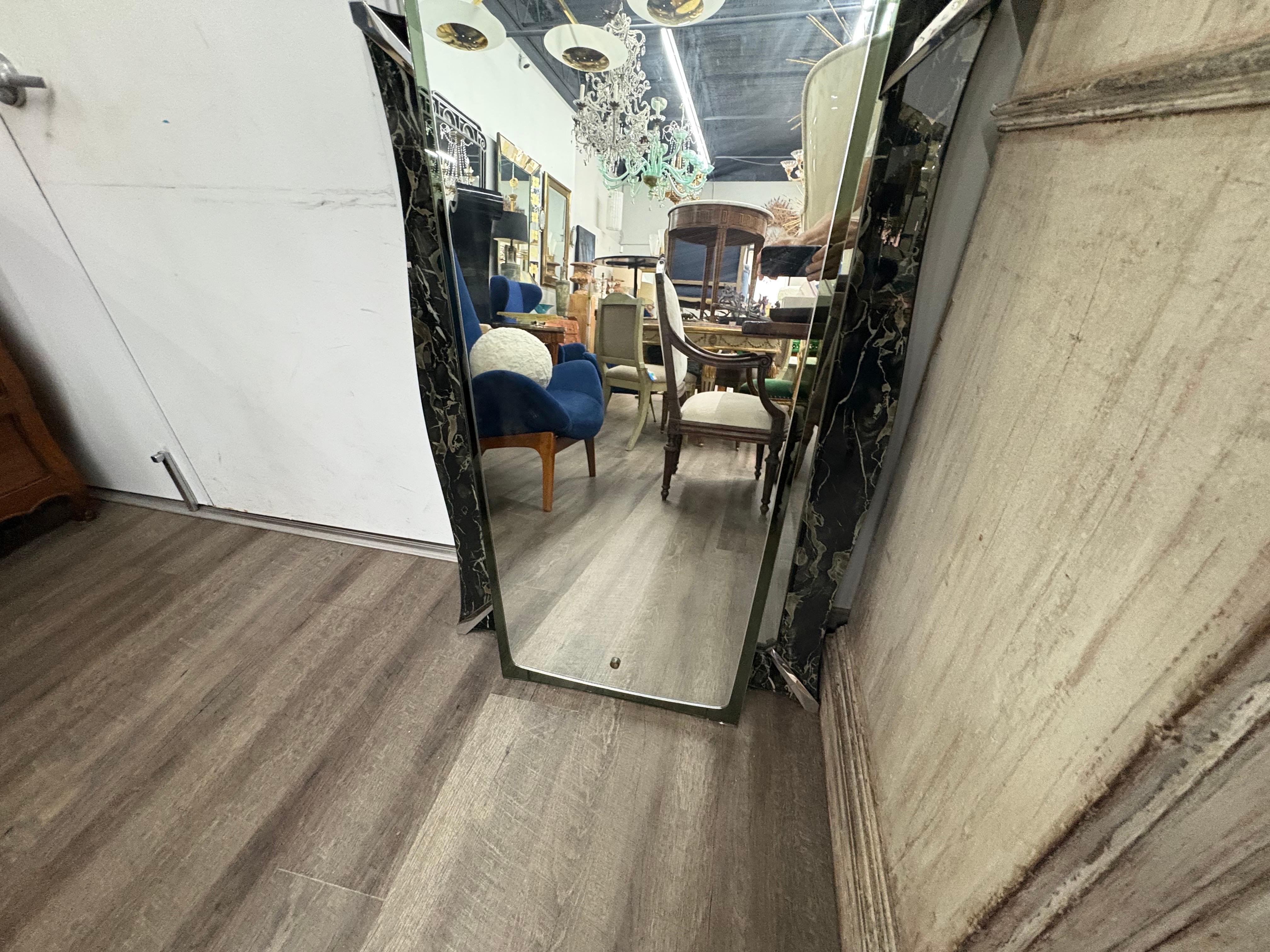 Miroir moderne italien inspiré de Fontana Arte en vente 1