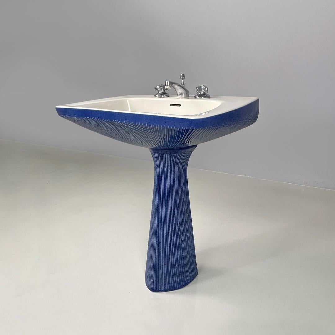 Italienischer moderner blauer Gardena-Keramikgefäß aus Keramik von Antonia Campi Richard Ginori, 1970er Jahre im Angebot 1
