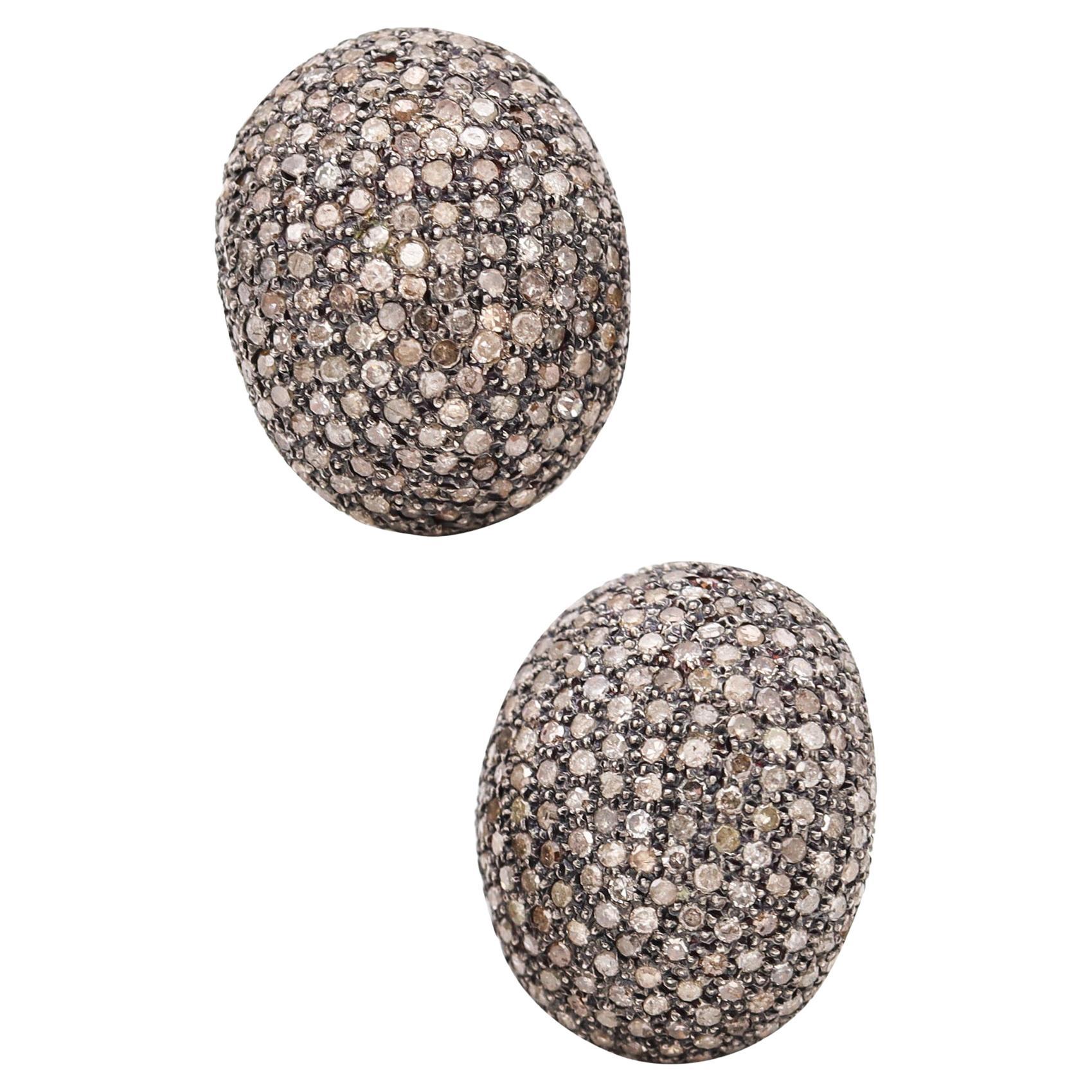 Italienische moderne Edelsteine-Cluster-Ohrringe aus 18 Karat Gelbgold mit 8,85 Karat Fancy-Diamanten