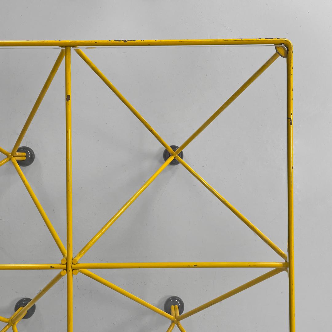 Italian modern geometric yellow painted metal rod coffee table, 1980s 3