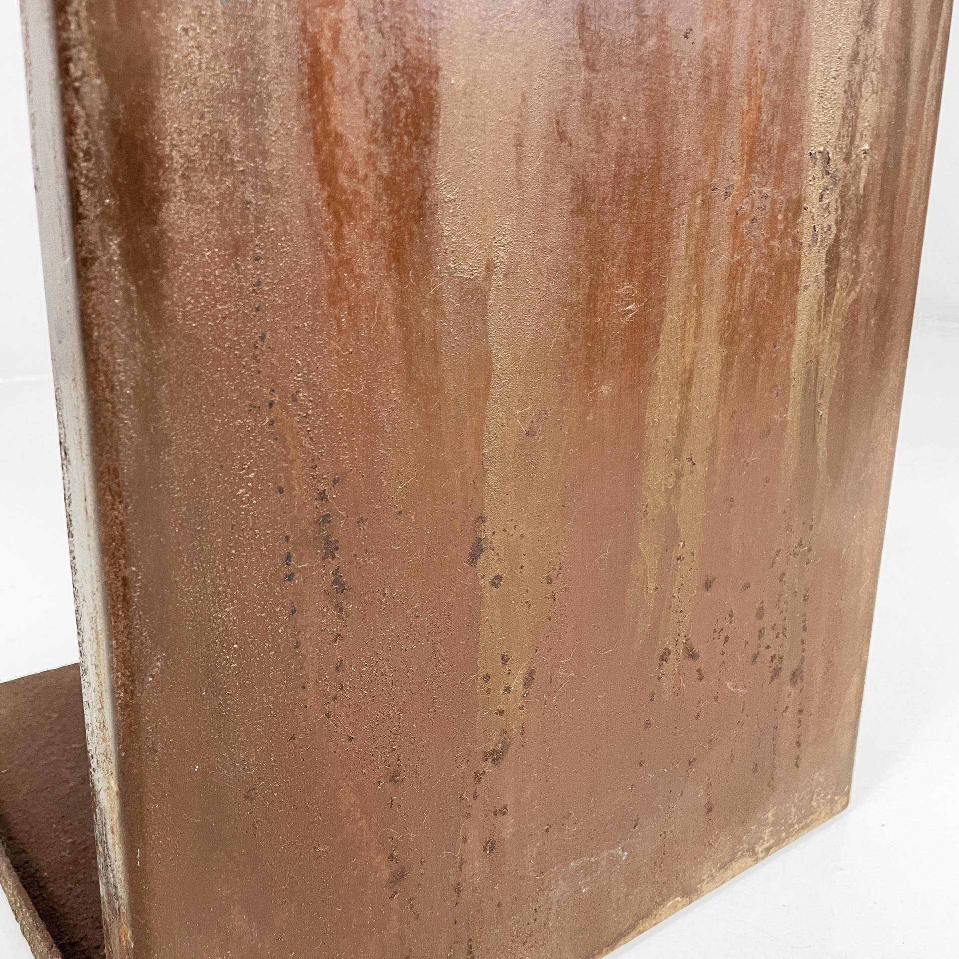 Silla geométrica moderna italiana de hierro, años 80 en venta 12
