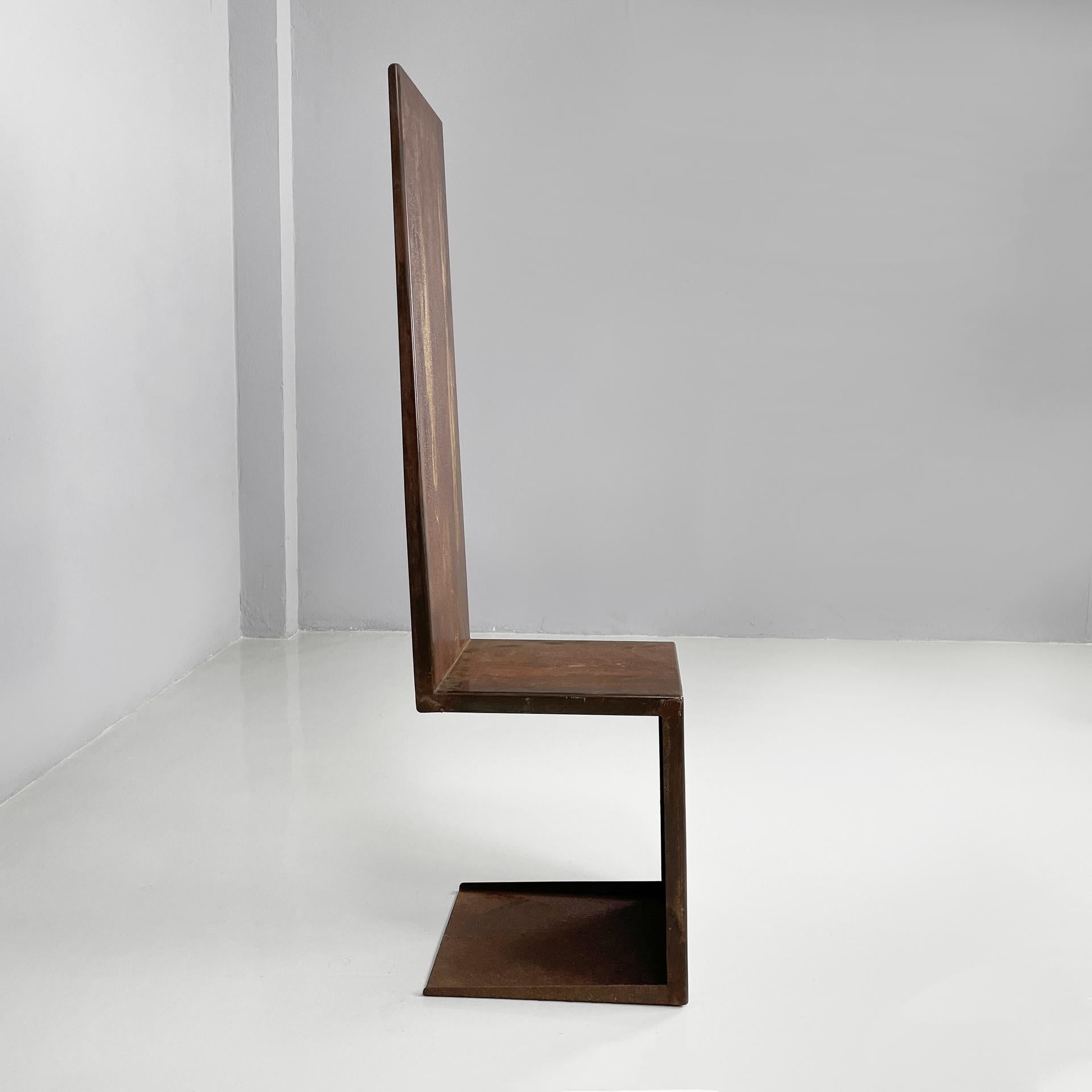 Silla geométrica moderna italiana de hierro, años 80 Moderno en venta