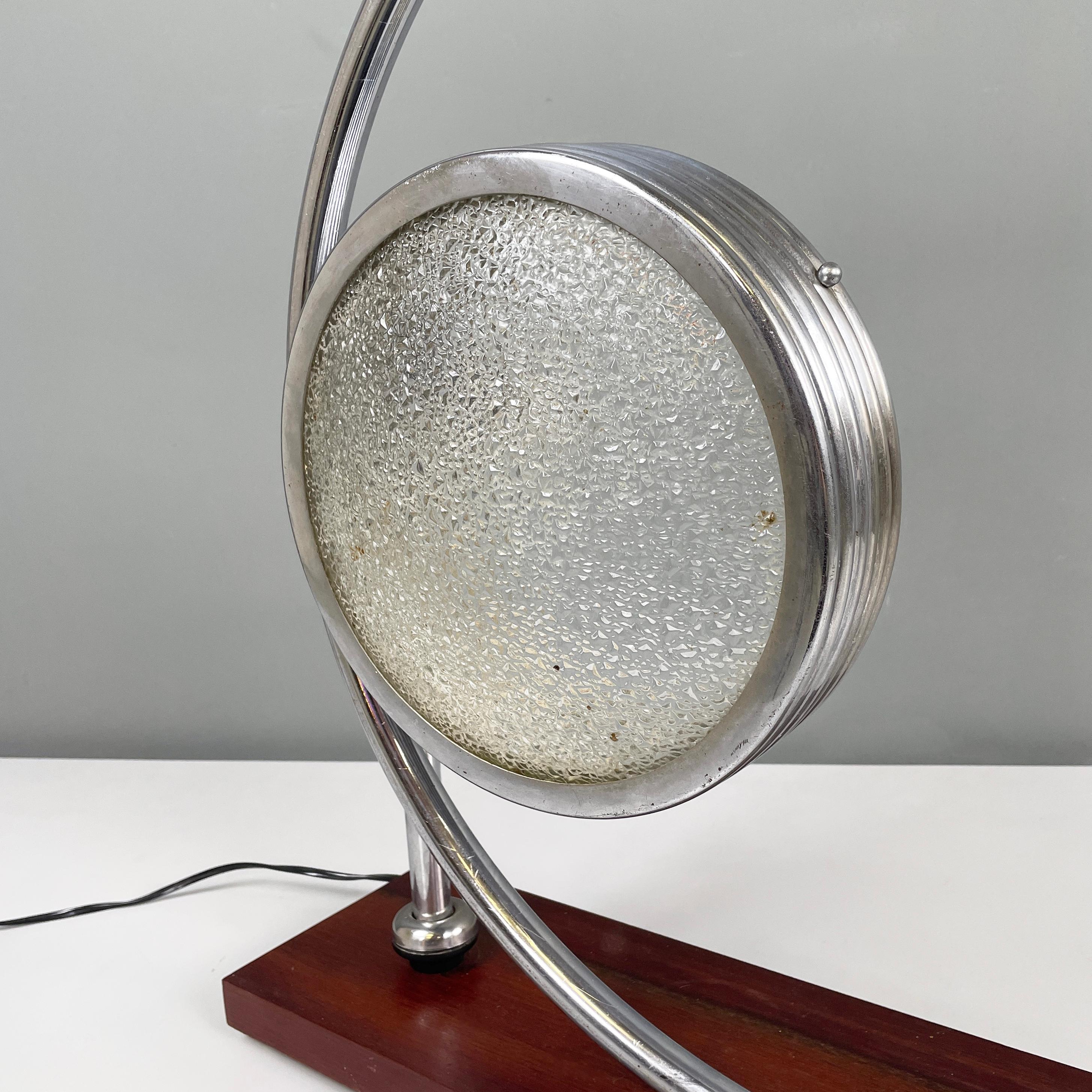 Italian modern Geometrical table lamp with crafted glass, metal and wood, 1980s For Sale 2