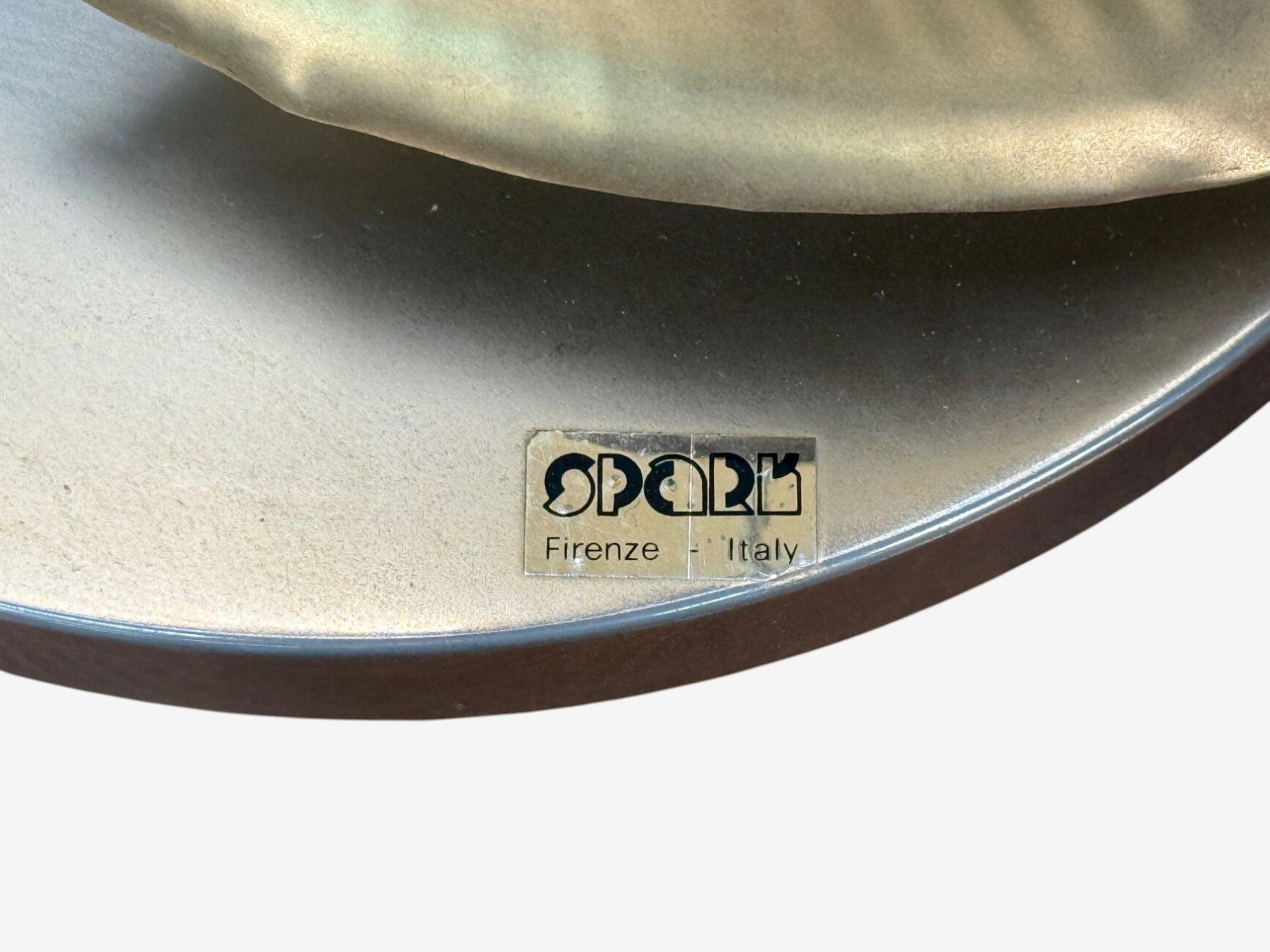 Lampe de table moderne italienne, fer doré, tissu, Italie, années 1970 en vente 2