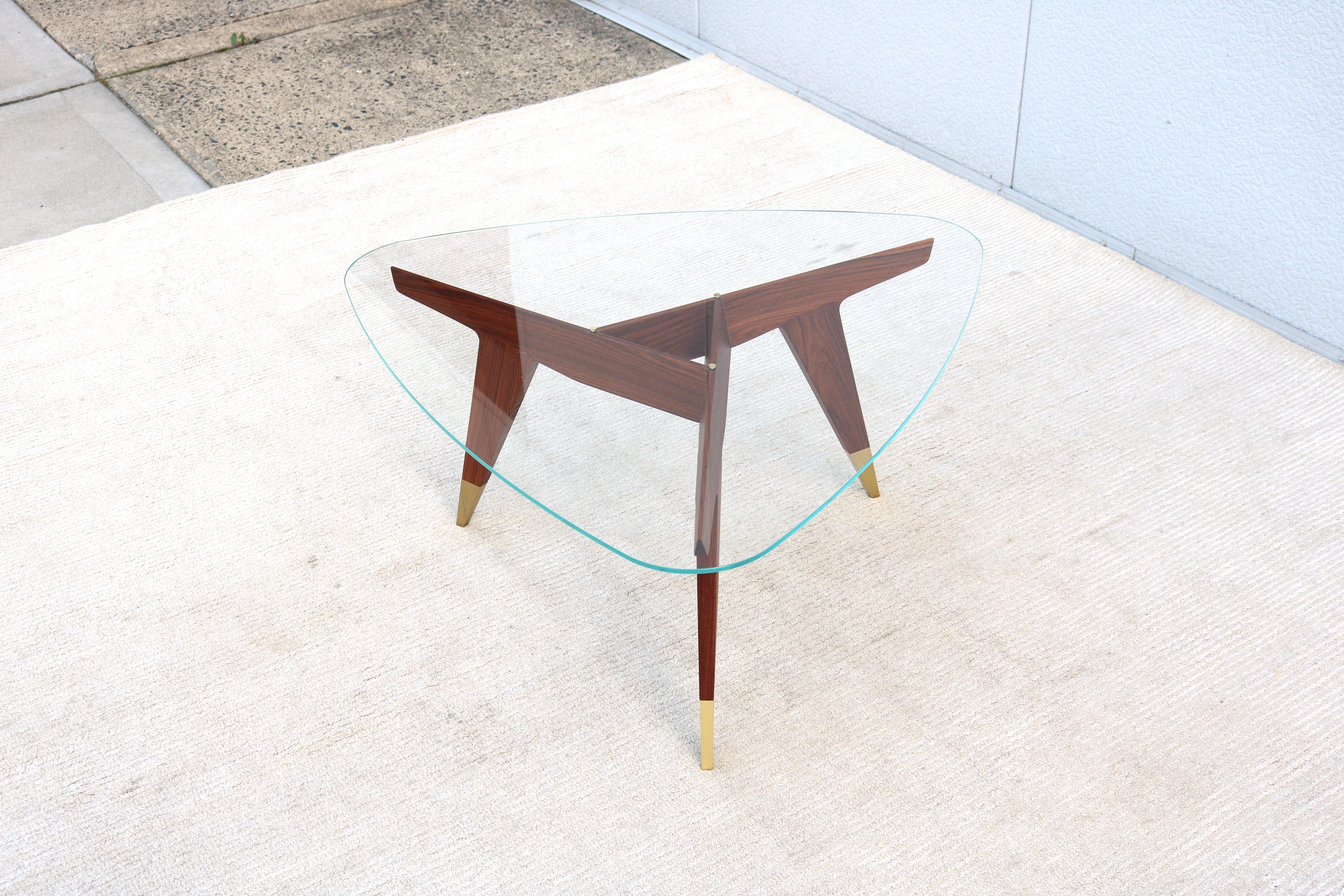 Italian Modern Gio Ponti for Molteni&C D.552.2 Coffee Table in Rosewood & Glass 1